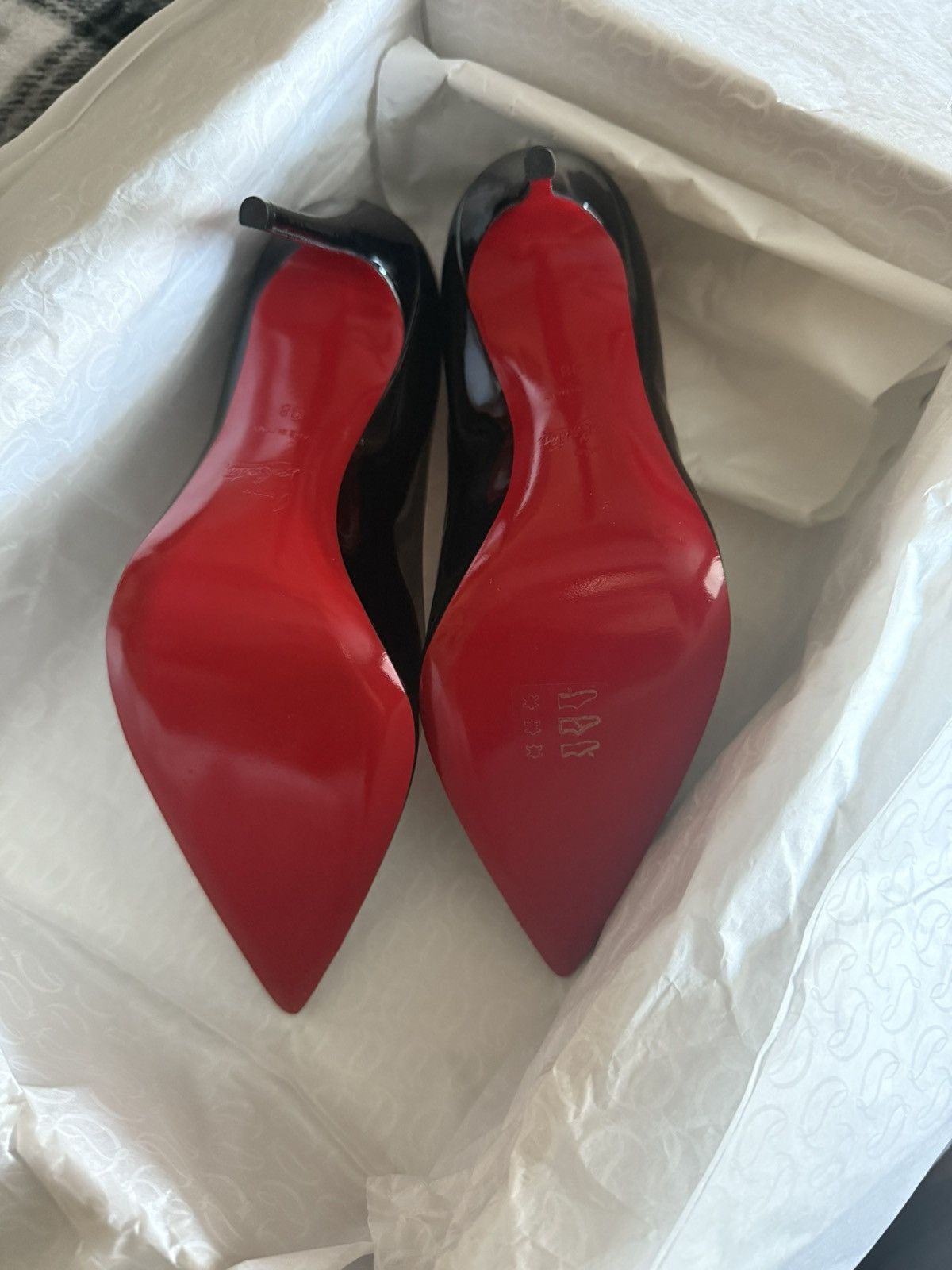 Christian Louboutin - Kate 100 Pump