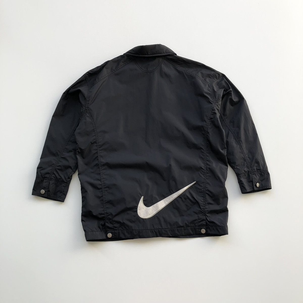 Nike Nike Vintage Big Logo Nylon Coat Jacket Black Rare Size US S / EU 44-46 / 1 - 3 Thumbnail