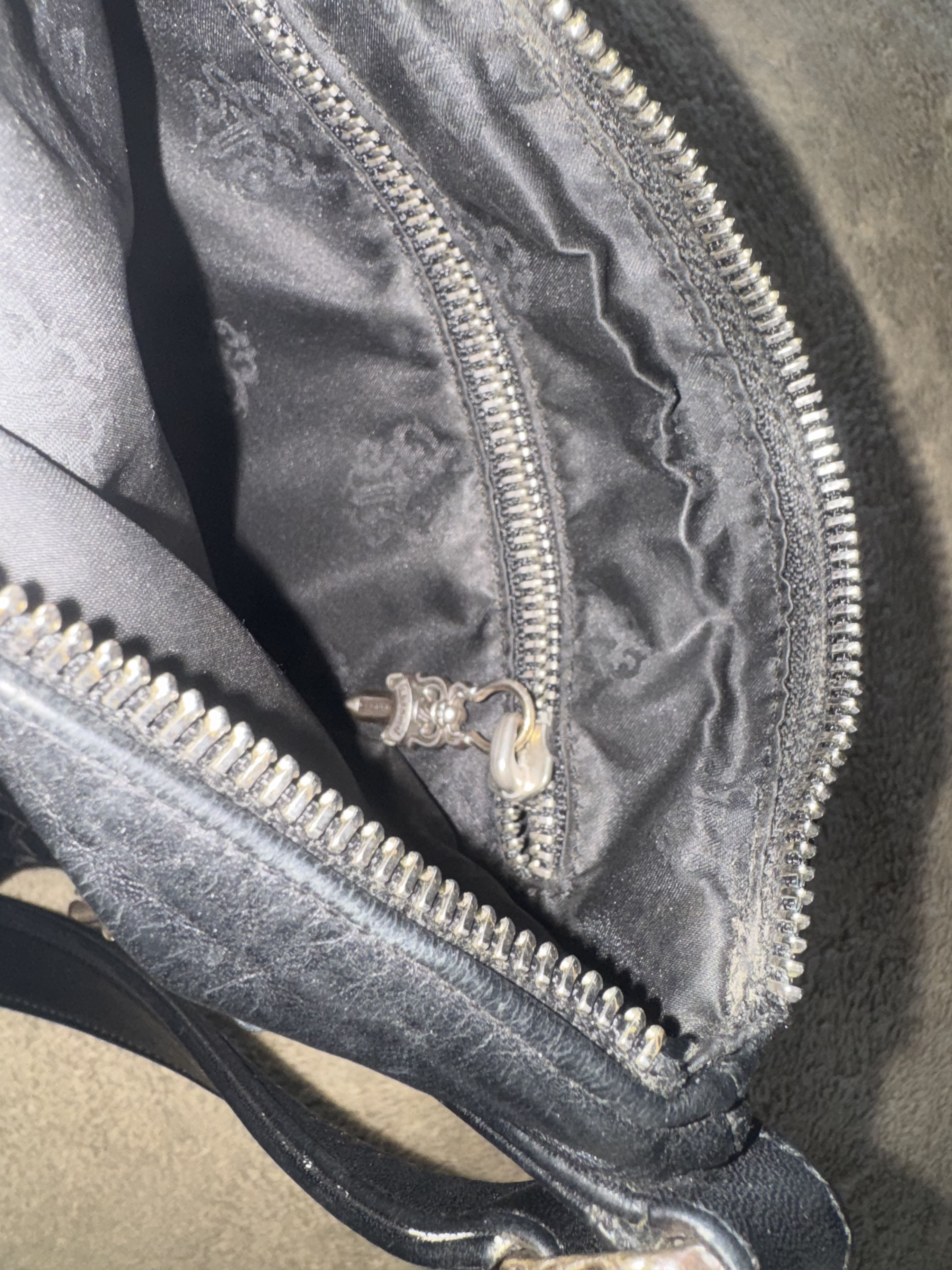 Chrome Hearts Chrome Hearts Perry Leather Shoulder Bag Size ONE SIZE - 4 Thumbnail