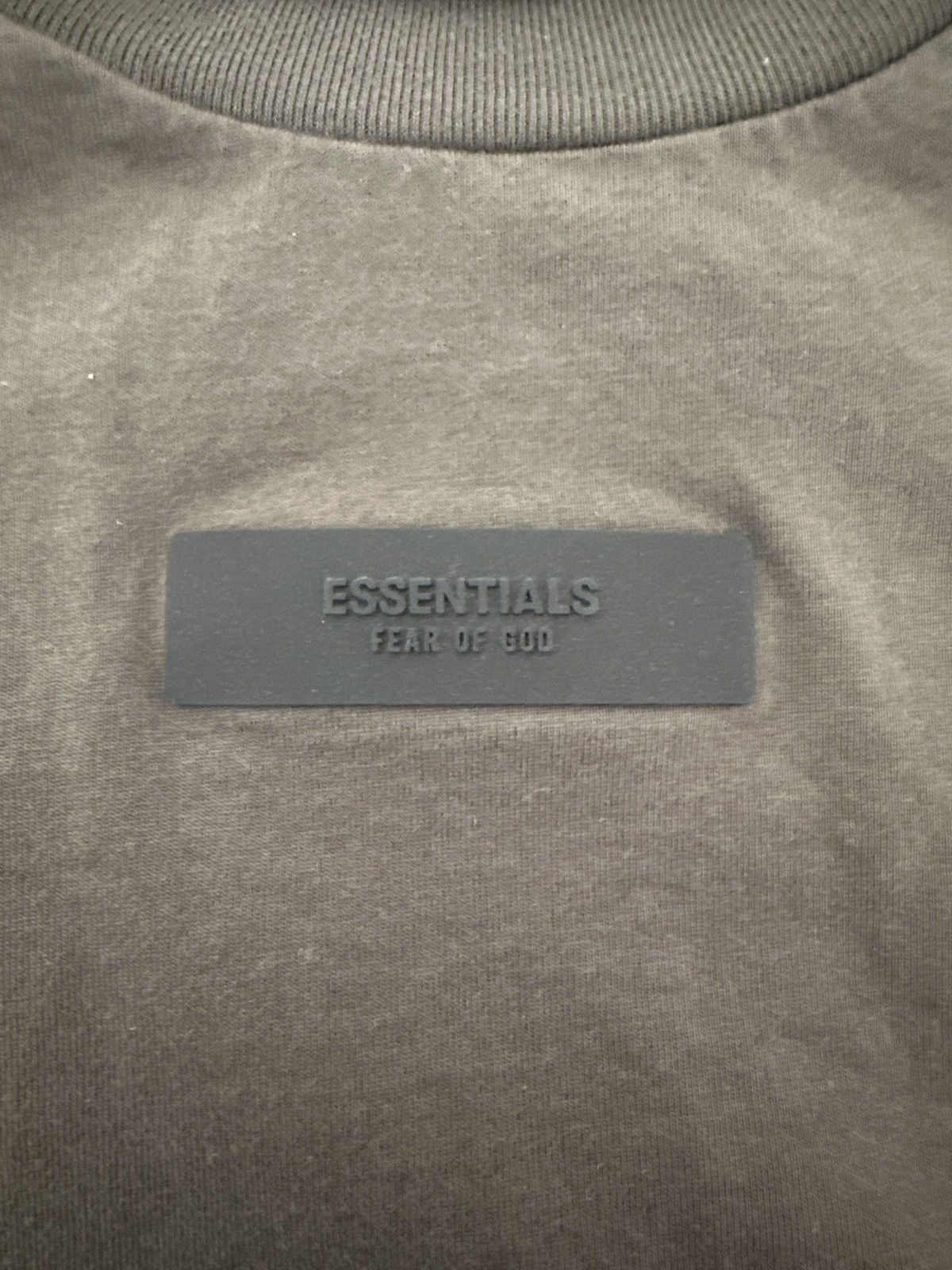 Essentials Fear of God Essentials Short Sleeve Tee ‘Ink’ Size US S / EU 44-46 / 1 - 4 Thumbnail