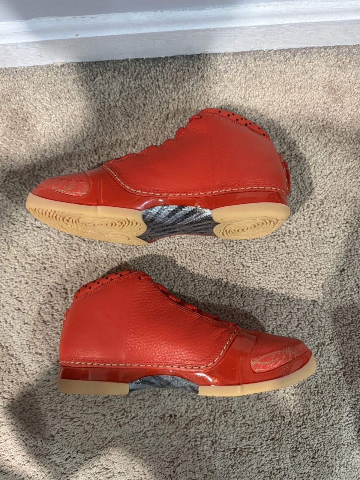 Jordan Brand Jordan 23 Chicago Size US 10 / EU 43 - 1 Thumbnail