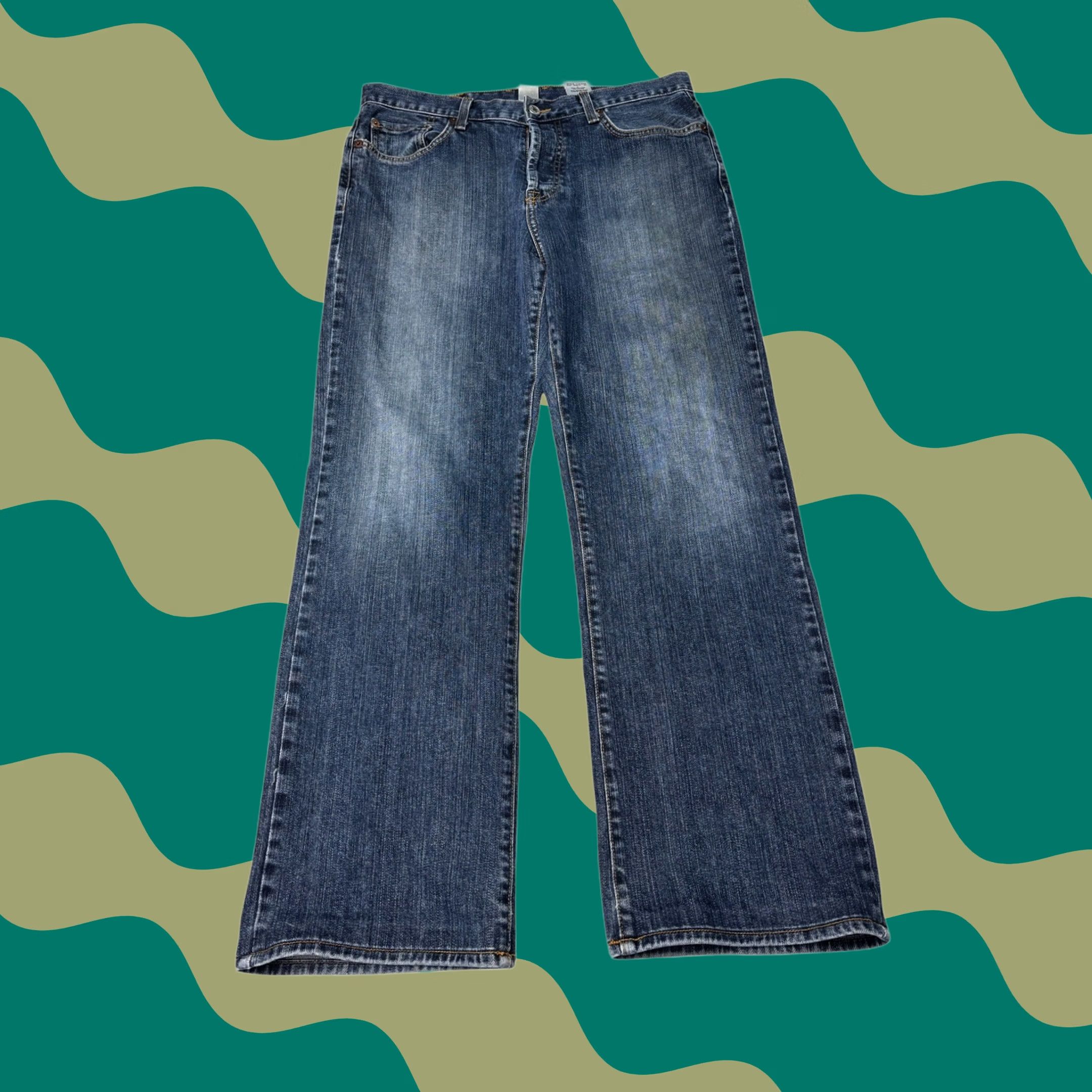 Lucky Brand Vintage Lucky Brand Dungarees Lowrise Boot Leg Mens 34X29 Medium Wash Made USA Size US 34 / EU 50 - 1 Thumbnail