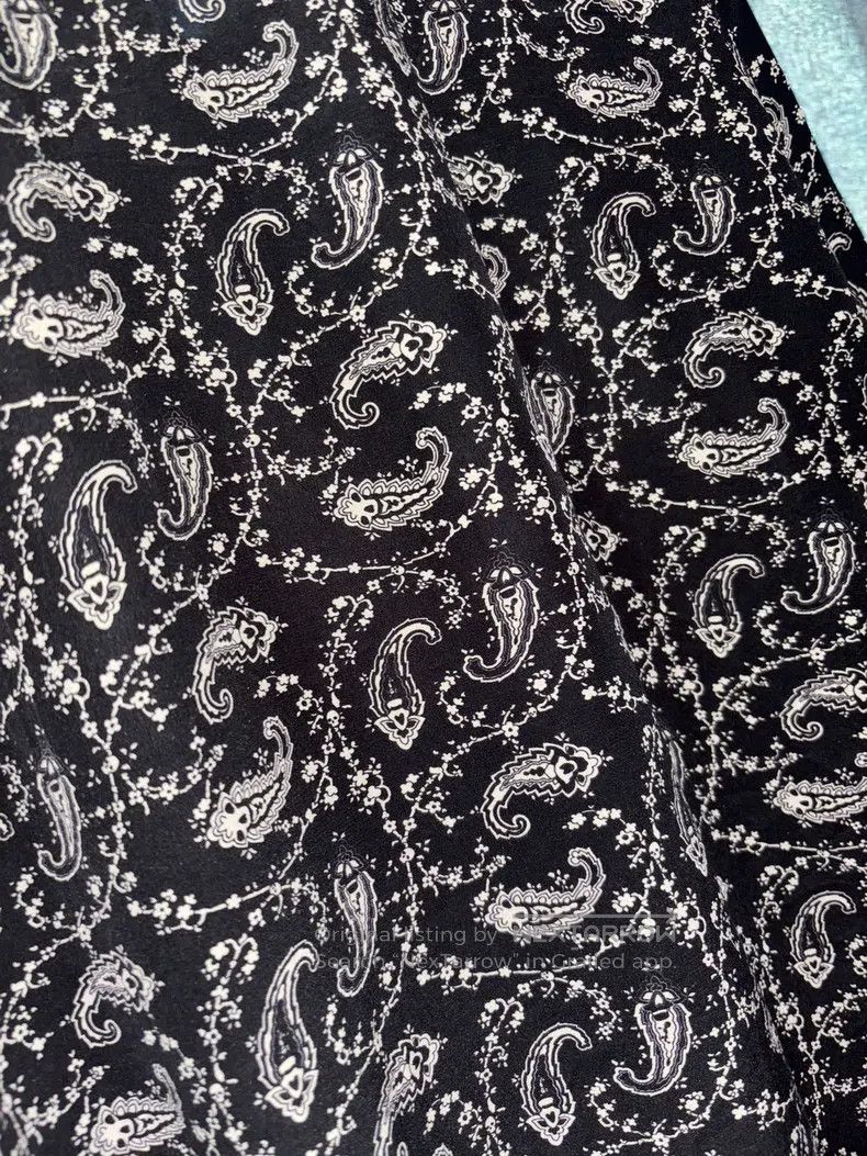 Saint Laurent Paris Saint Laurent Paris size 39 Mulberry Silk Cashew Flower Sh Size US M / EU 48-50 / 2 - 3 Thumbnail