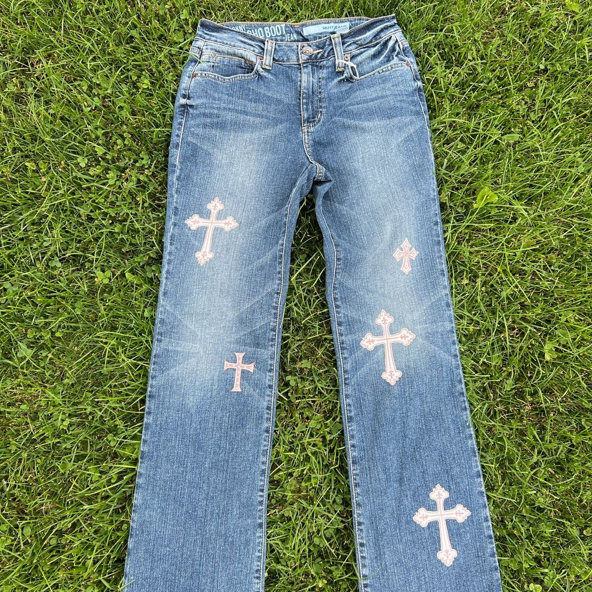 DKNY 1of1 y2k vintage cross patch dkny jeans Size 28" / US 6 / IT 42 - 1 Thumbnail