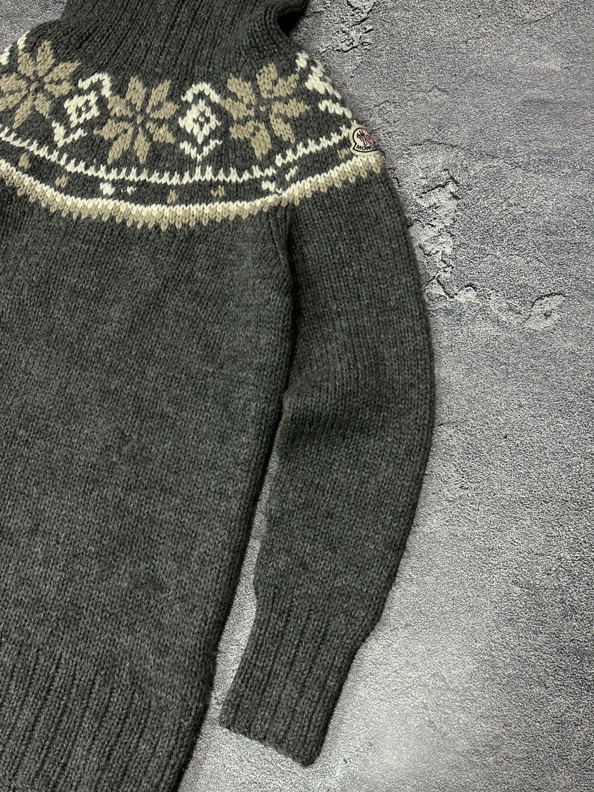 Moncler Vintage Moncler Wool Fair Isle Knit Turtleneck Sweater S Size S / US 4 / IT 40 - 9 Thumbnail