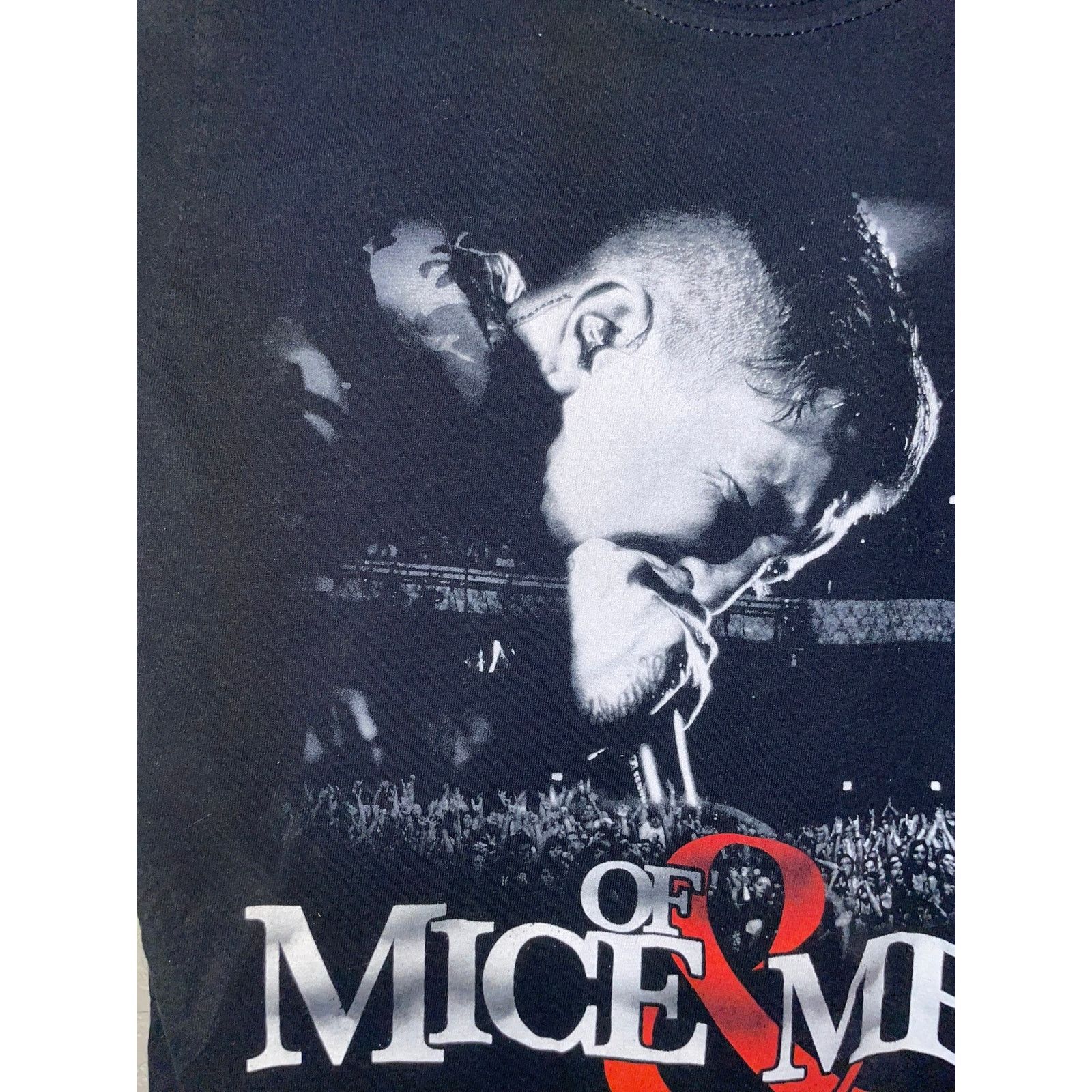 The Unbranded Brand Women's Of Mice & Men Band Tour Concert Music Shirt Women M Size M / US 6-8 / IT 42-44 - 2 Thumbnail