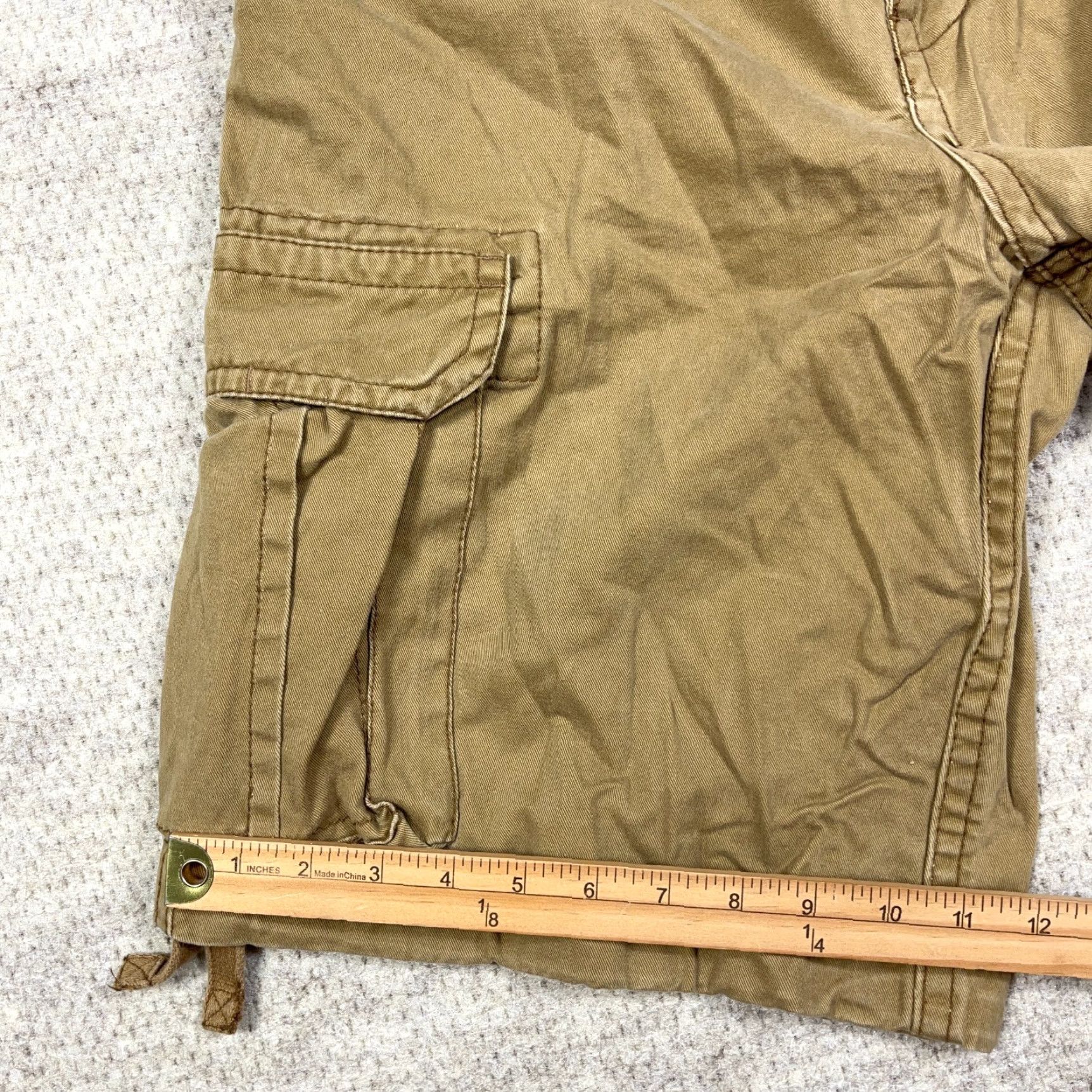 Vintage VINTAGE Aéropostale Cargo Shorts Men 34 Tan Brown Khaki Cargo Pocket 2000s Size US 34 / EU 50 - 6 Thumbnail