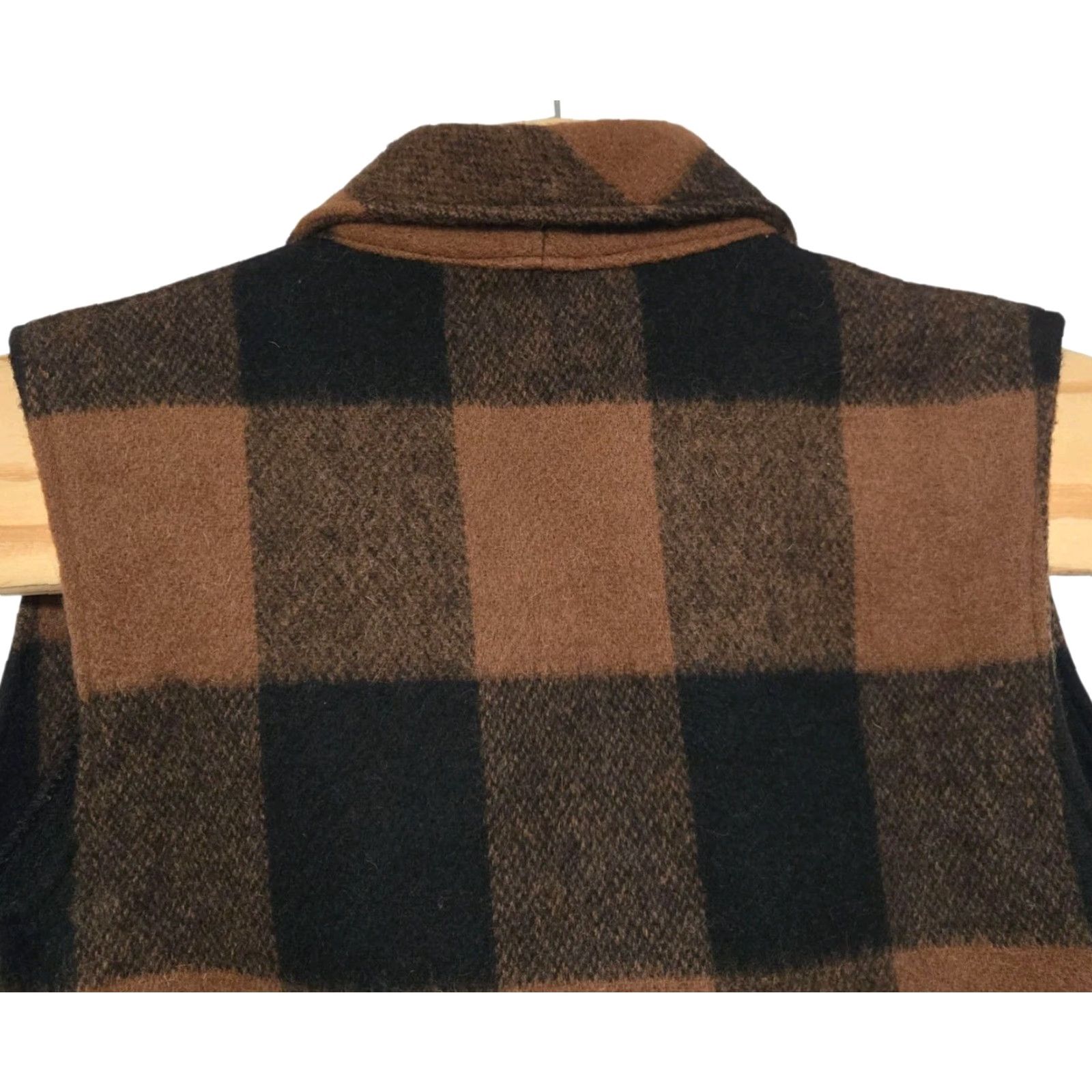 Vintage VINTAGE Woolrich Vest Women M Brown Wool Nylon USA 90s Geometric Southwestern Western Tribal Vintage Shirt? Size M / US 6-8 / IT 42-44 - 5 Thumbnail
