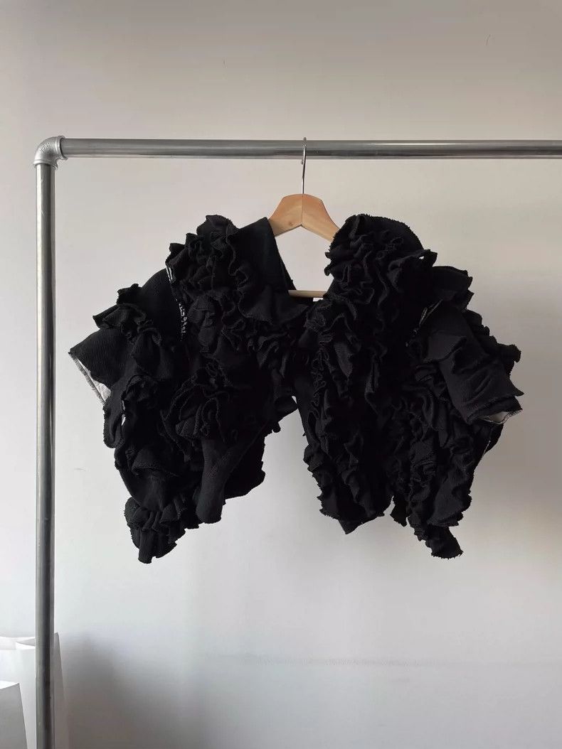 Comme des Garcons size F naist