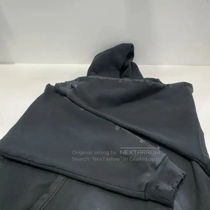 Balenciaga Balenciaga 3B Stencil Hoodie in Black. Size US L / EU 52-54 / 3 - 6 Thumbnail