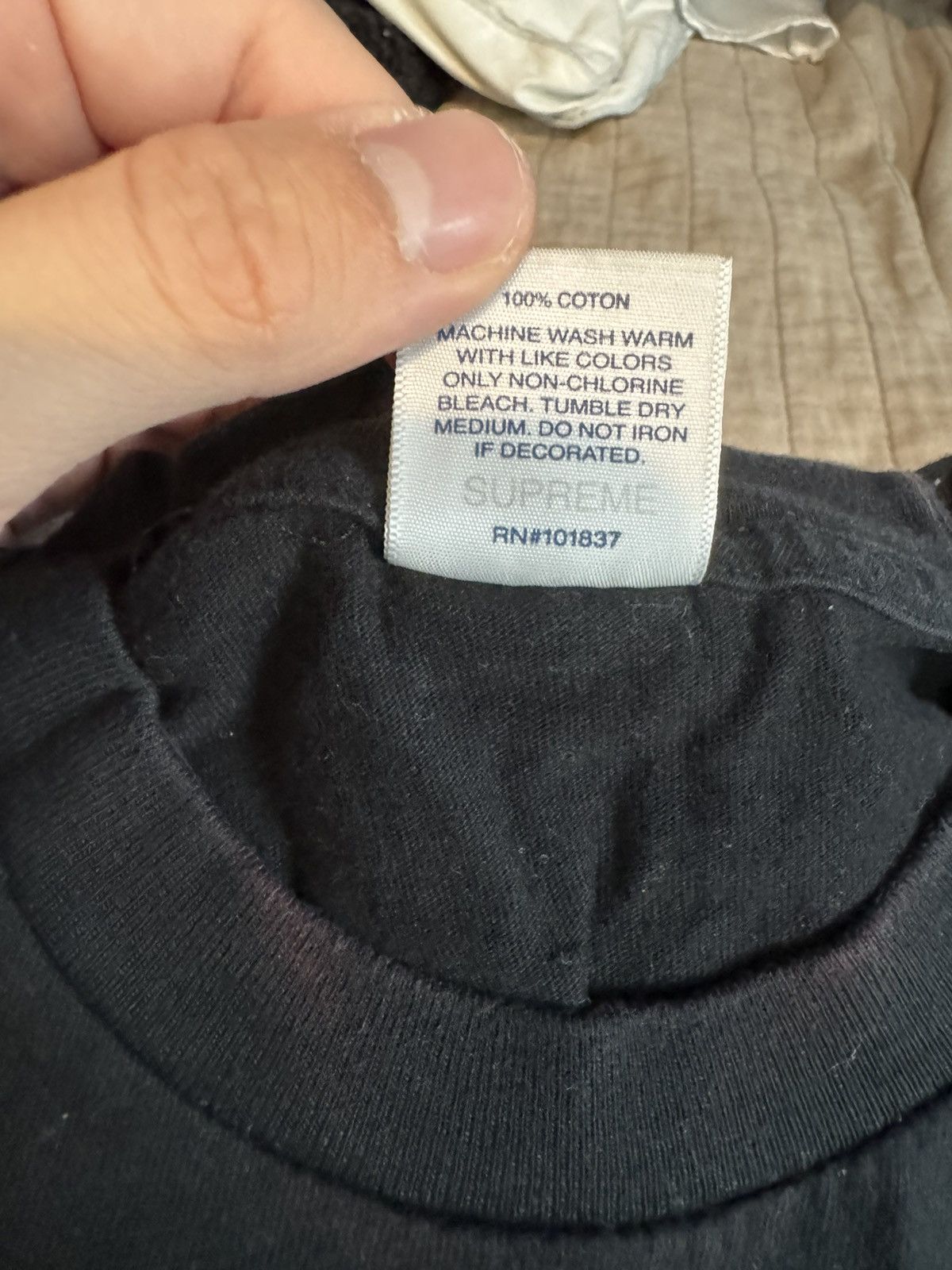 Supreme Supreme kaws chalk box logo Size US M / EU 48-50 / 2 - 4 Thumbnail