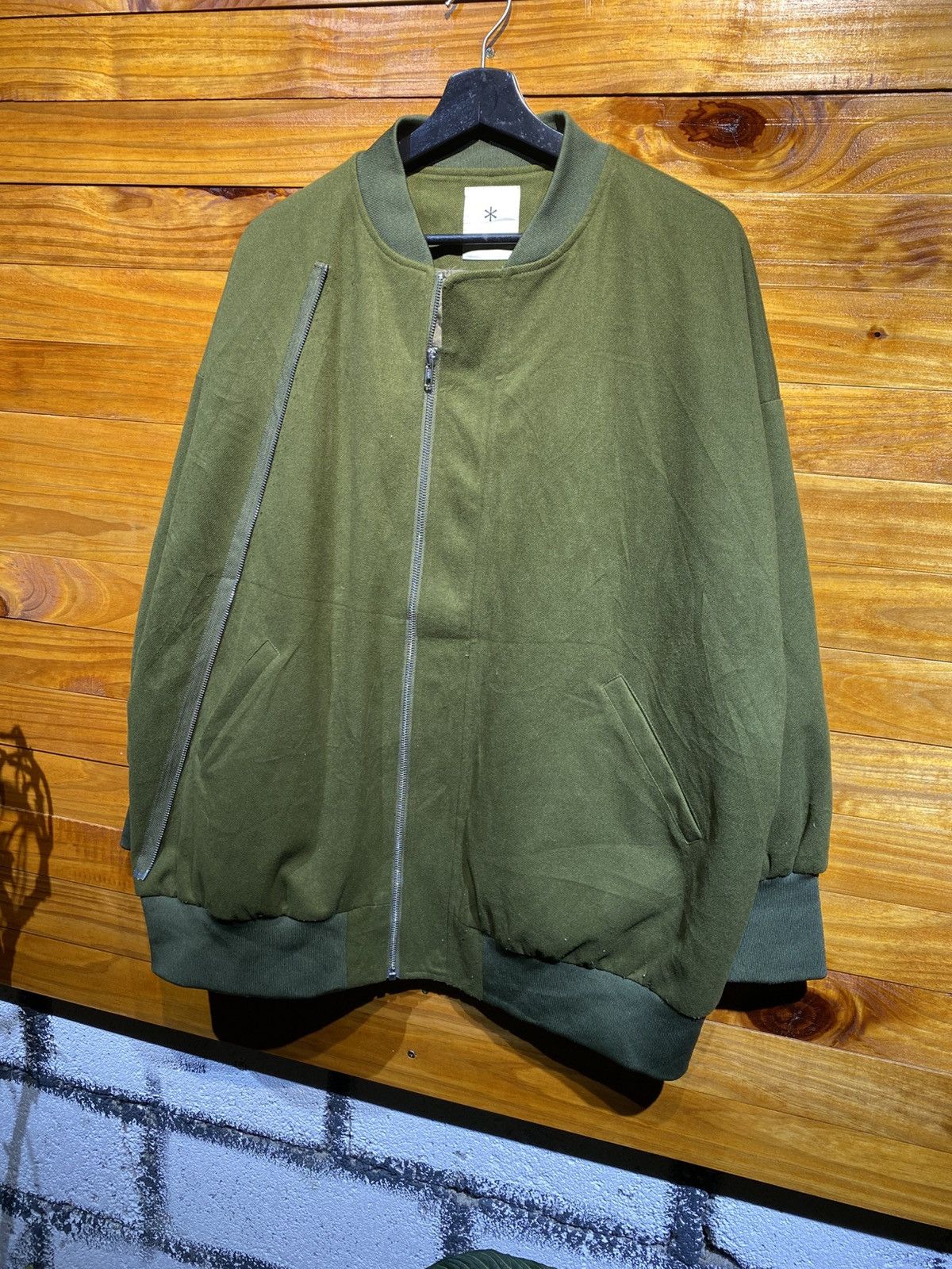 Japanese Brand Bittoko Olive Green Bomber Jacket Unisex Vintage Streetwear Size US L / EU 52-54 / 3 - 4 Thumbnail