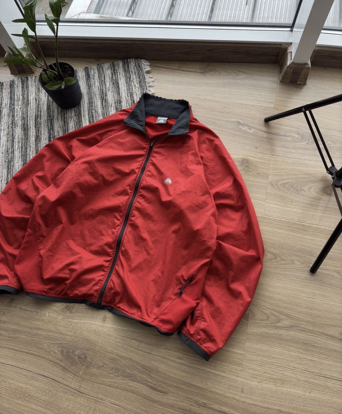 Nike ACG × Vintage Vintage Nike ACG 90 light nylon red jacket Size US M / EU 48-50 / 2 - 2 Thumbnail