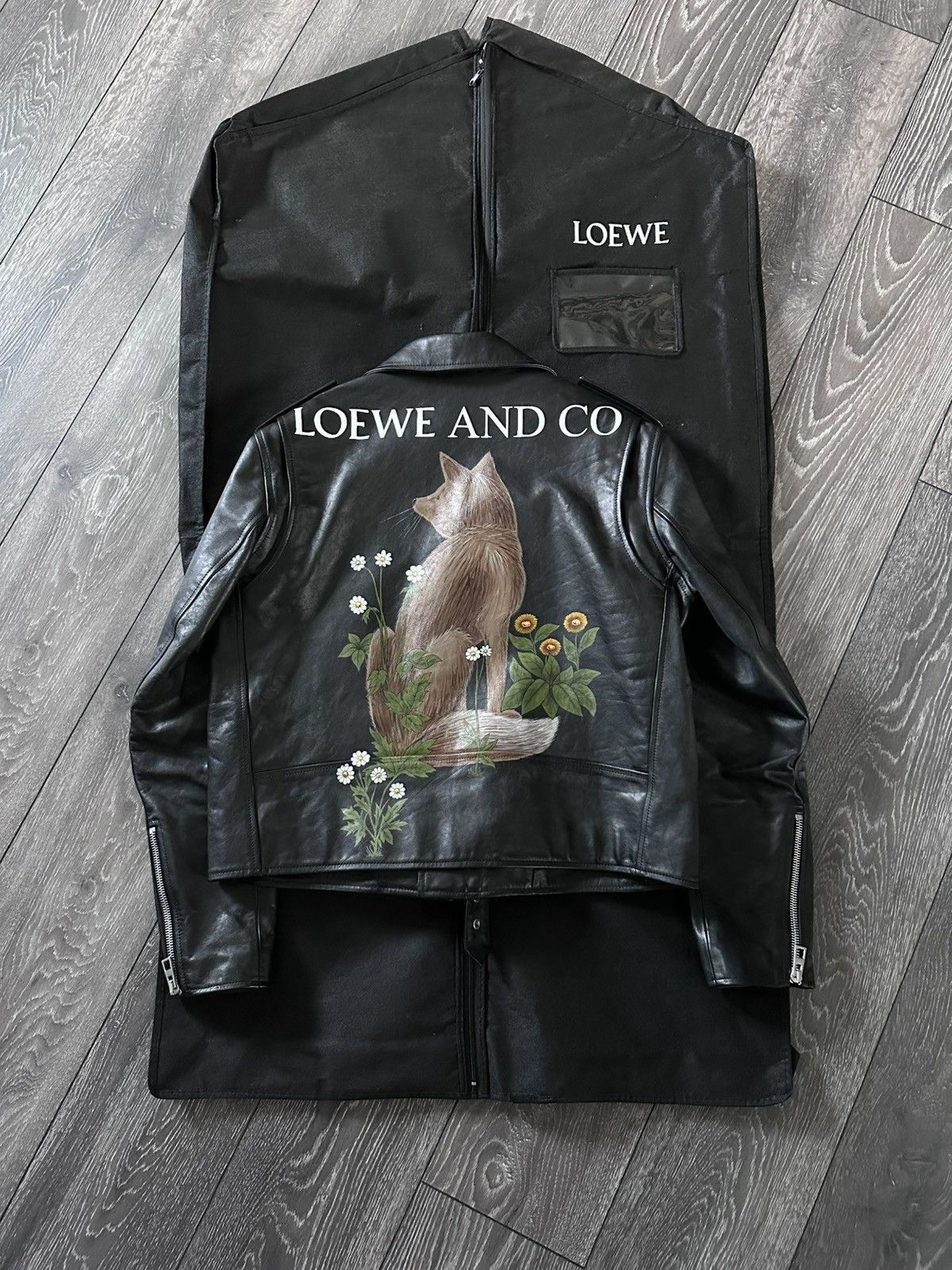 Loewe loewe fw16 by jw anderson fox hand painted leather jacket Size US S / EU 44-46 / 1 - 1 Thumbnail