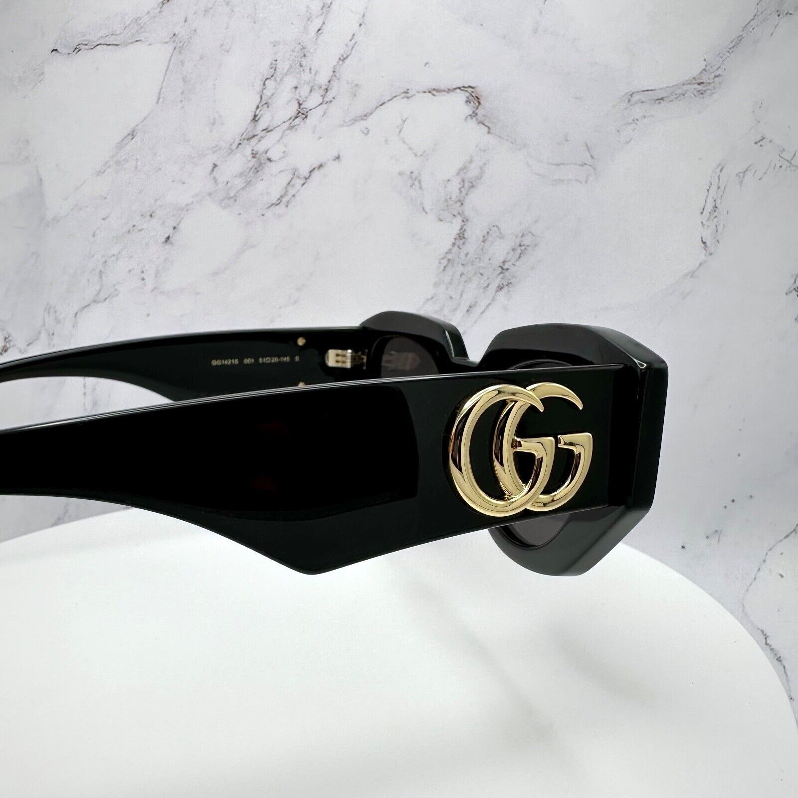 Gucci Sunglasses Black Cat Eye Gold Interlocking GG Logo