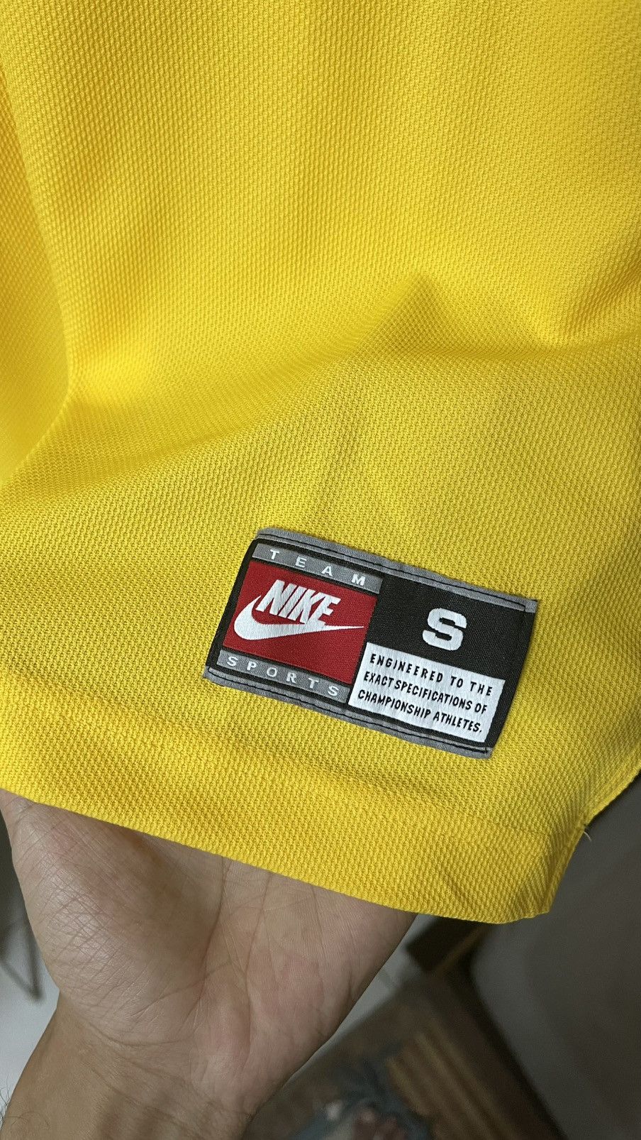 Nike Nike Brazil 1998 Reissue Jersey Size US S / EU 44-46 / 1 - 3 Thumbnail
