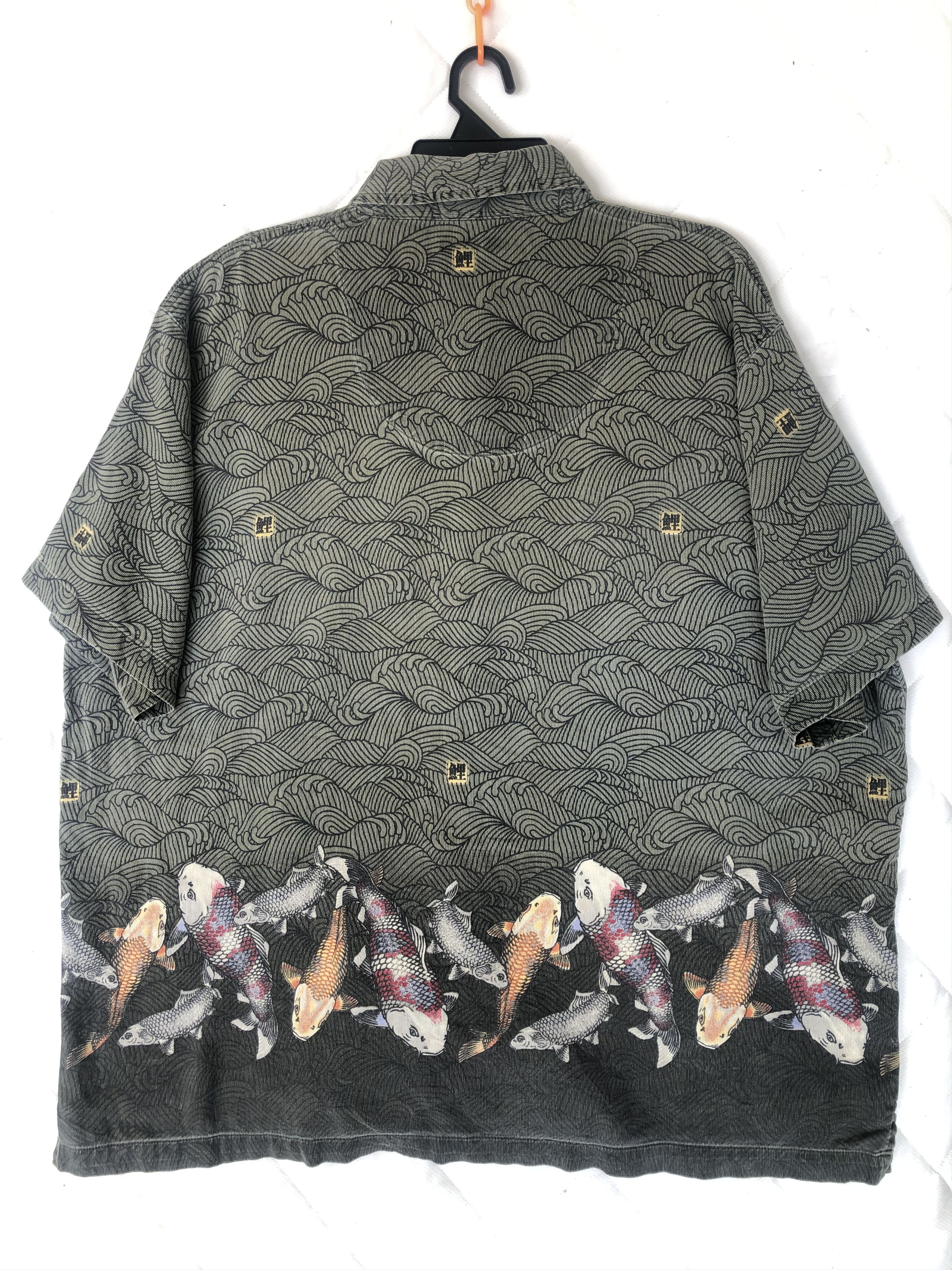 Vintage Vintage Hawaiian Fish KOI Japanese Style Shirt Size US XXL / EU 58 / 5 - 11 Thumbnail
