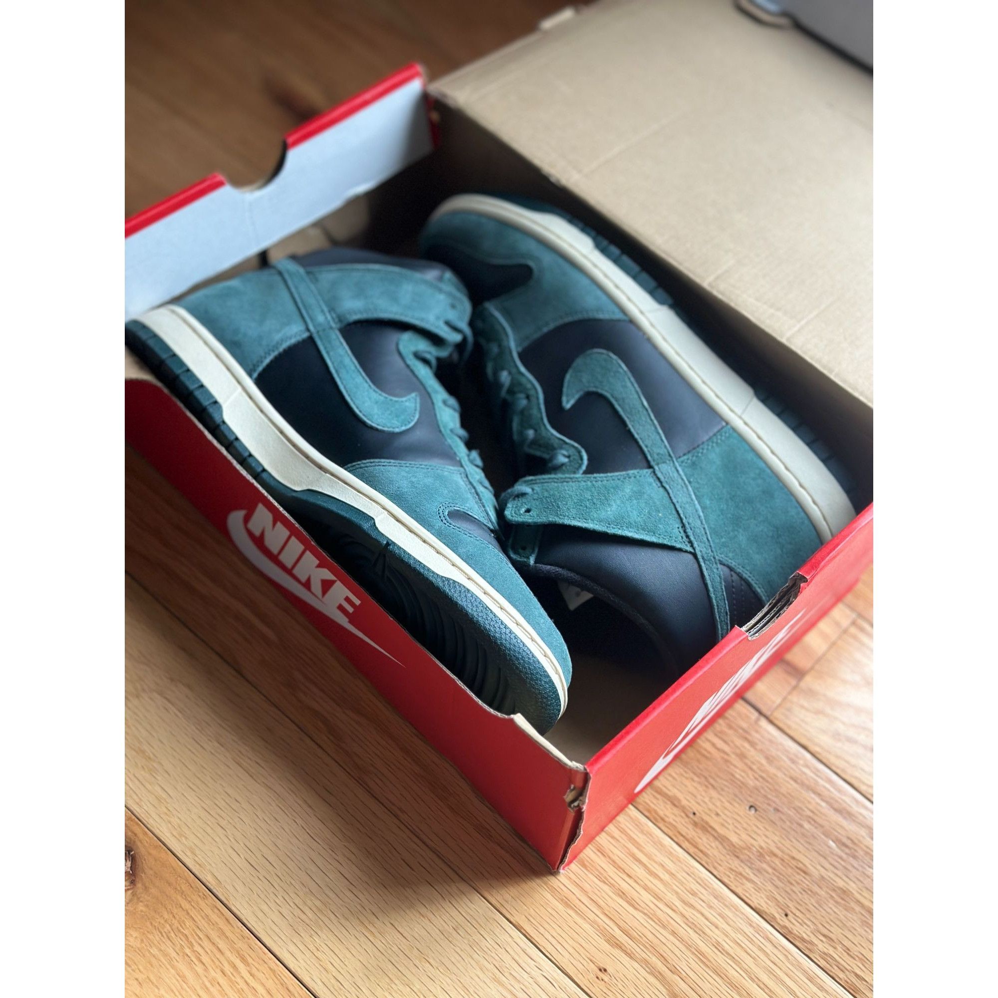 Nike 2023 NIKE DUNK HIGH RETRO PREMIUM BLACK/FADED SPRUCE SZ 11.5 Size US 11.5 / EU 44-45 - 7 Thumbnail
