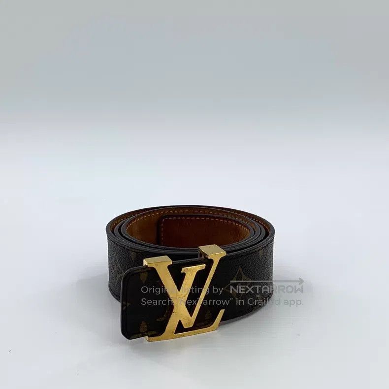Louis Vuitton Louis Vuitton Initiales dark brown logo with presbyopic sm Size ONE SIZE - 1 Thumbnail