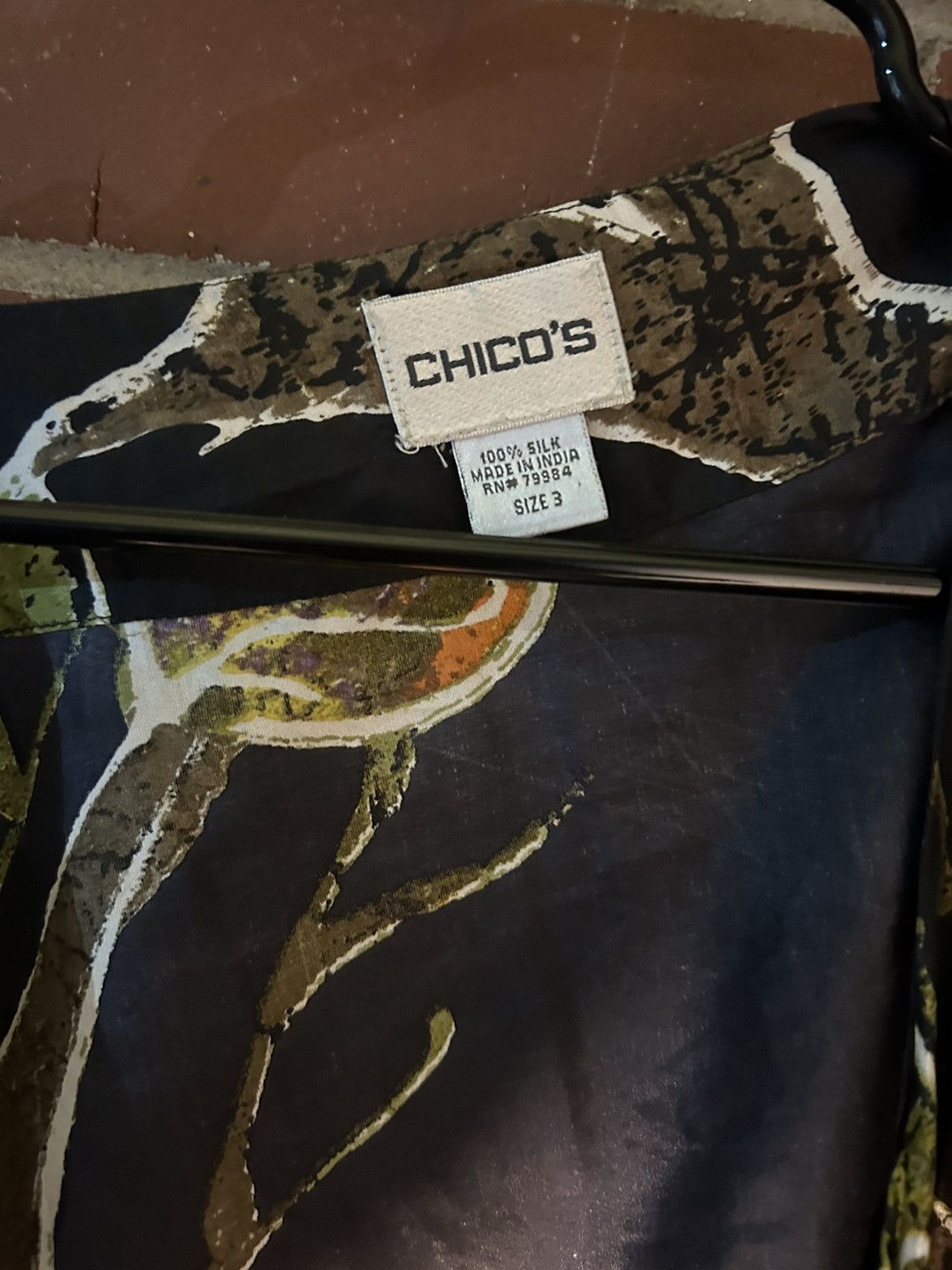 Chicos × Vintage Vintage 100% Silk Safari All Over Print Chico's Buttonup Size US L / EU 52-54 / 3 - 3 Thumbnail
