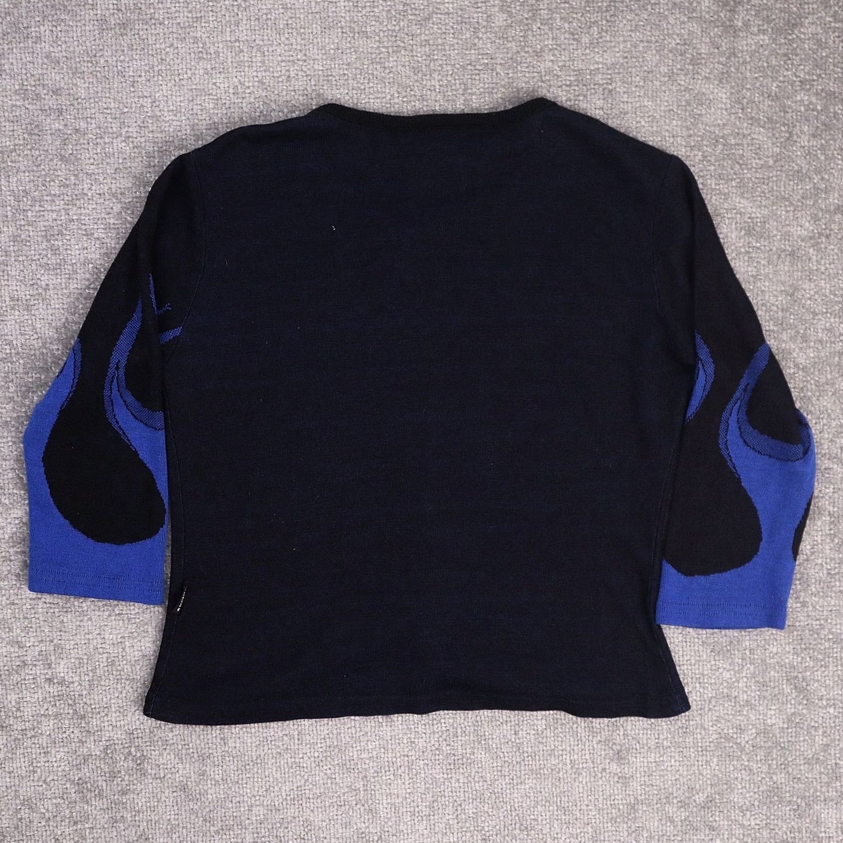 Vintage VINTAGE Y2K Black Blue Flames Cardigan Sweater Small Long Sleeve Button-Up Women Size S / US 4 / IT 40 - 2 Thumbnail