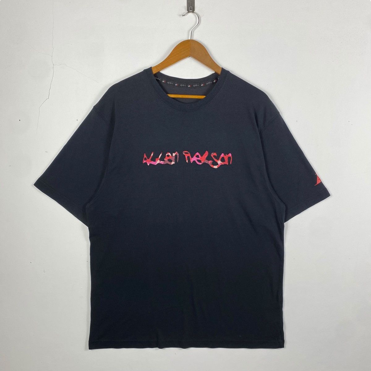 Reebok × Vintage Vintage 00's REEBOK x ALLEN IVERSON Graphic Tee Shirt Size US XL / EU 56 / 4 - 4 Thumbnail