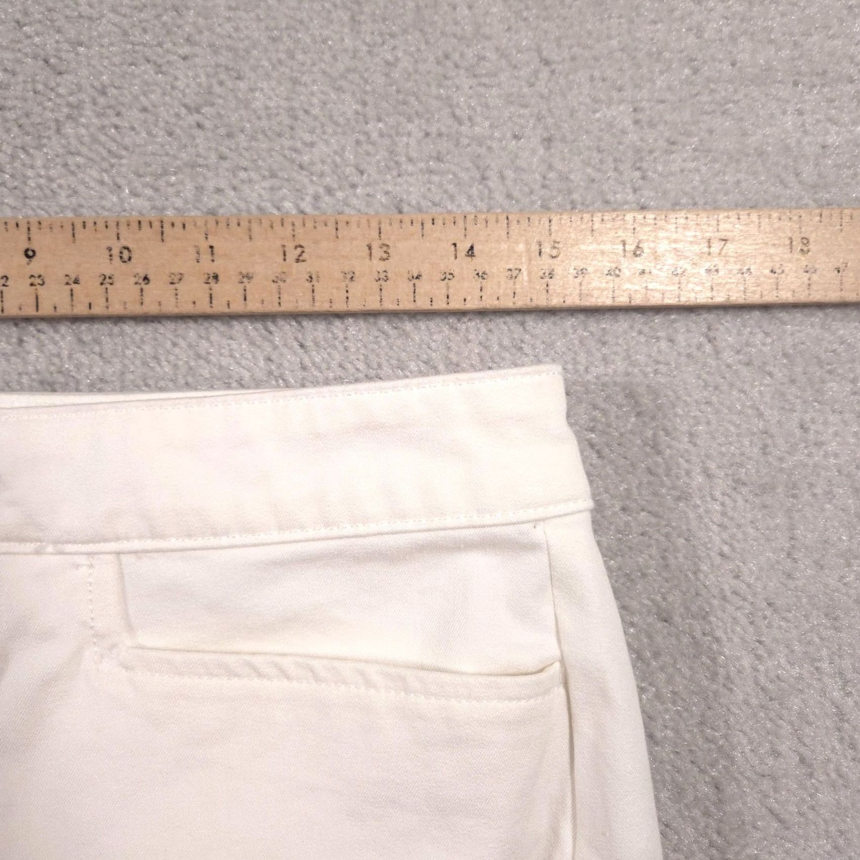 Chaps Chaps Pants Womens 6 White Capri Cropped Stretch Pull On Flat Front Slim Leg Capris Casual Womens Size 28" / US 6 / IT 42 - 7 Thumbnail
