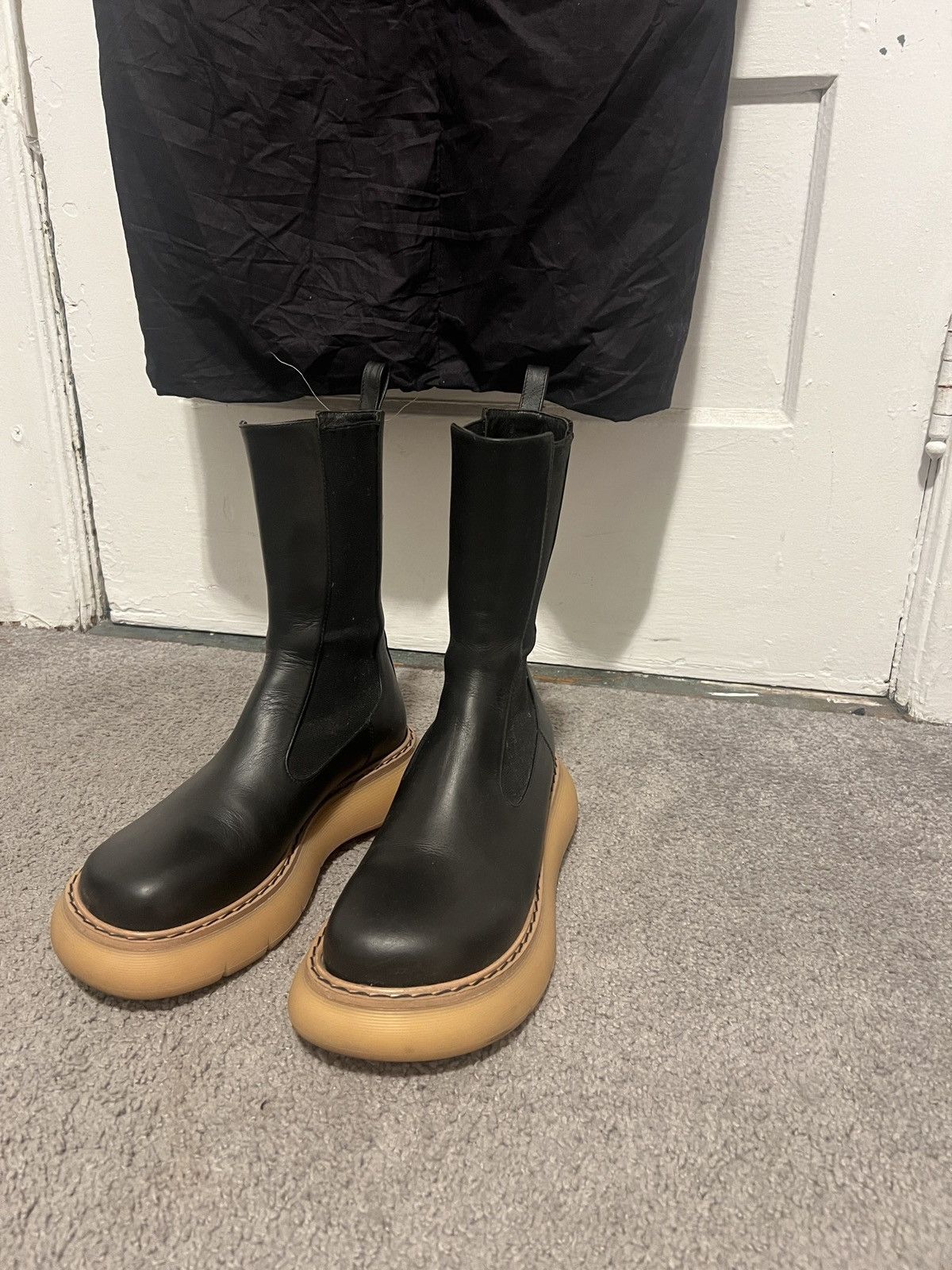 image of Khaite Bleecker Leather Boots in Black, Women's (Size 9)