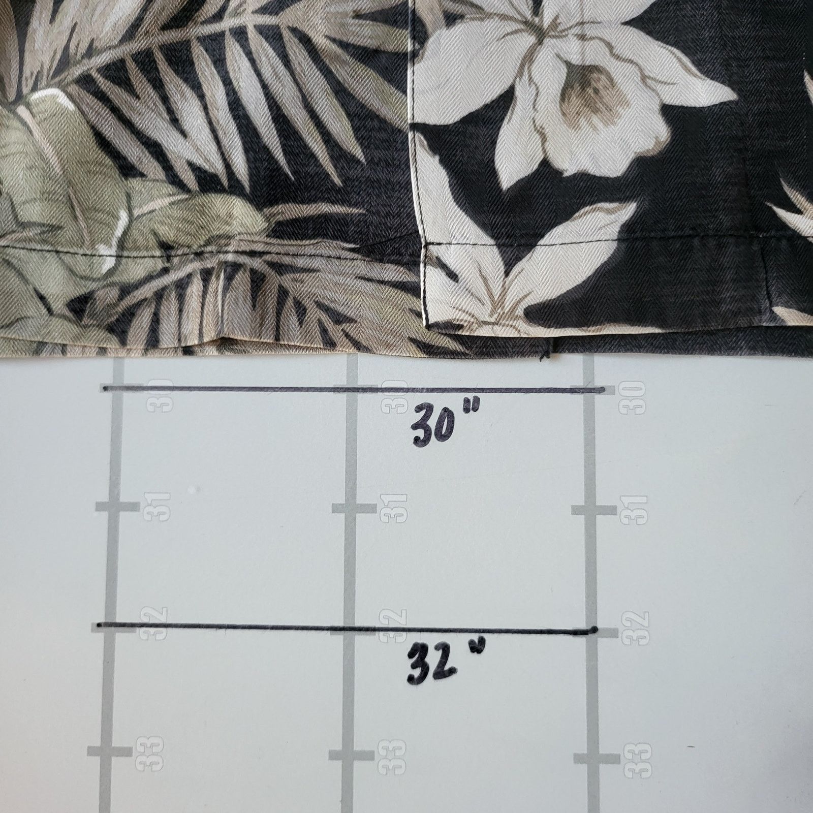 Other Vintage Kahala Silk Hawaiian Shirt Size XL Black Floral Size US XL / EU 56 / 4 - 9 Thumbnail