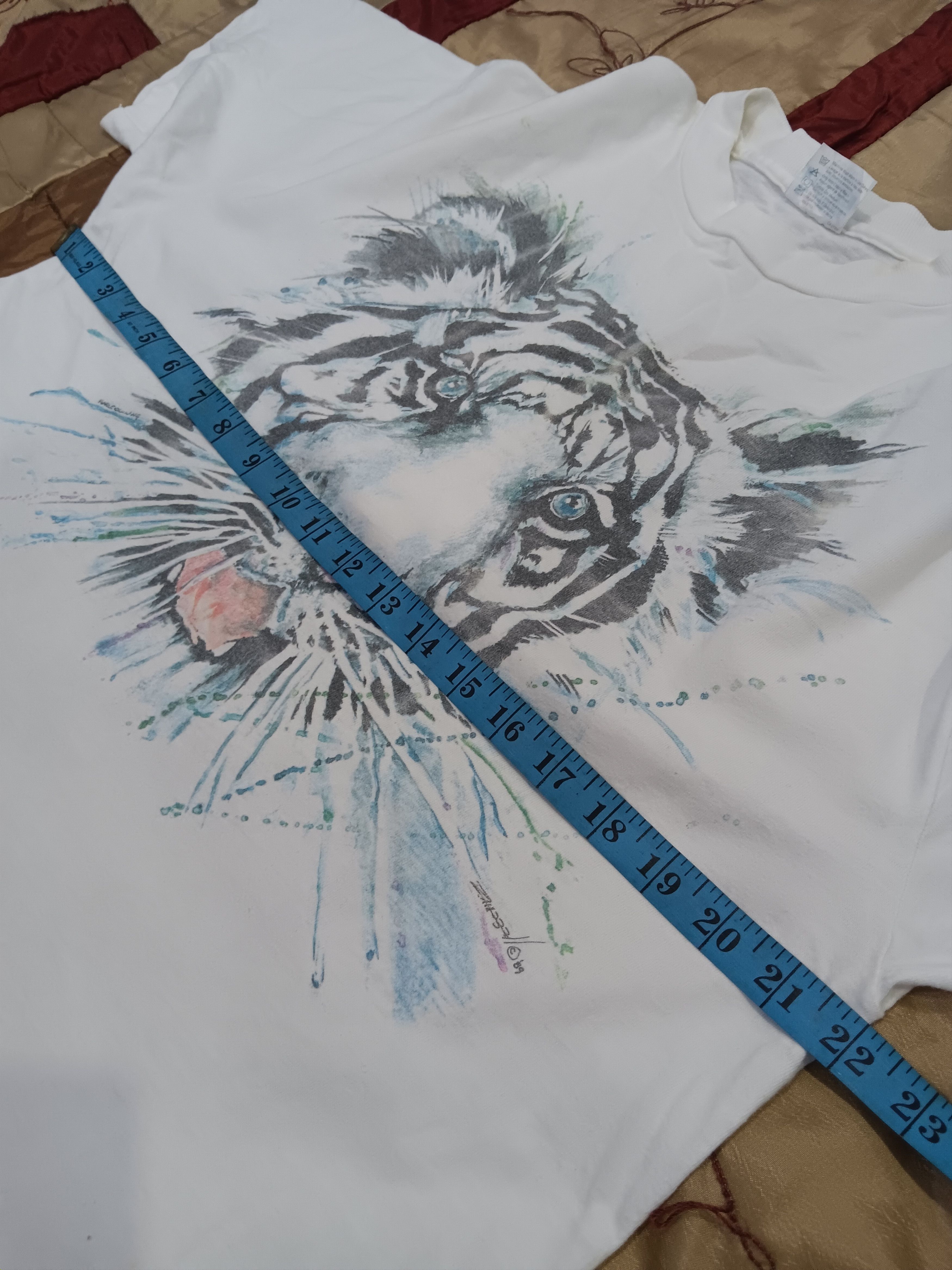 Vintage Vintage 80s White Tiger T-shirt Size US XL / EU 56 / 4 - 8 Thumbnail