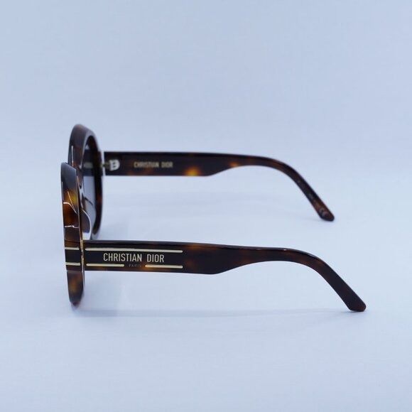 Dior Dior DIORSIGNATURE R1U 26A1 Sunglasses Havana Round Frame Size ONE SIZE - 9 Thumbnail