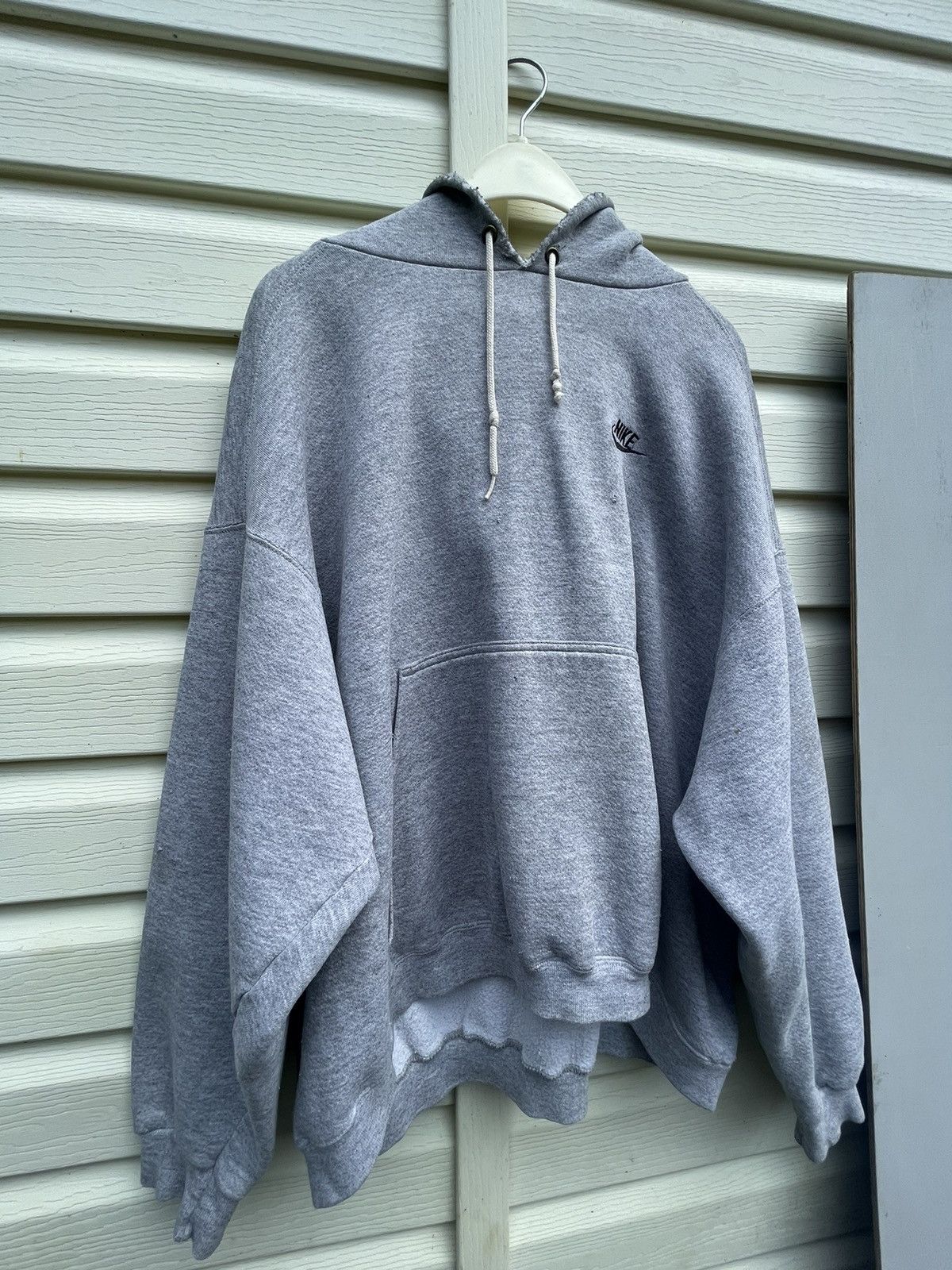 Nike 90's Vintage Nike Hoodie Made in USA Loose Fit Distressed Size US XL / EU 56 / 4 - 4 Thumbnail
