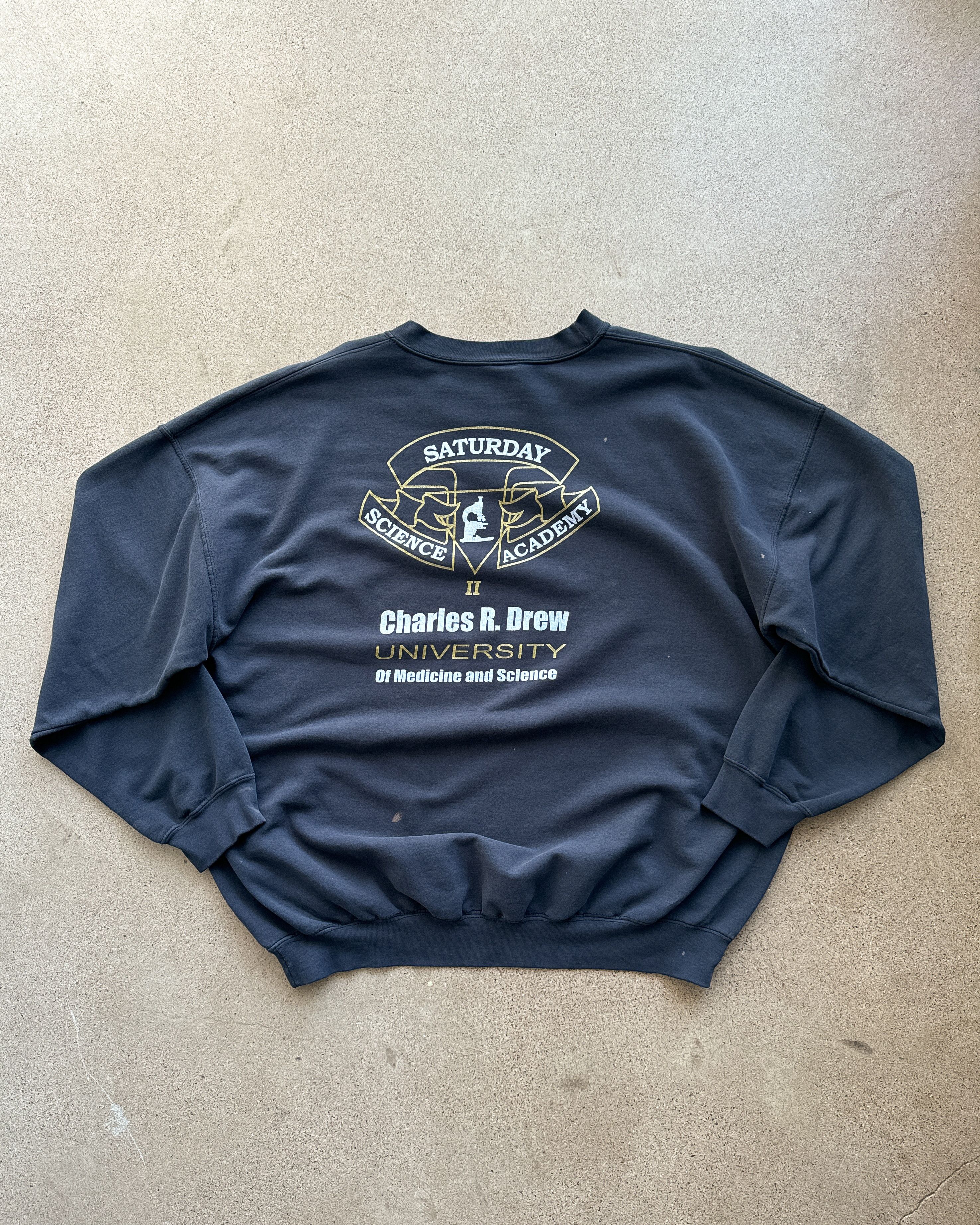 Vintage Vintage Gildan Sweatshirt Black 2XL Charles Drew University Size US XXL / EU 58 / 5 - 5 Thumbnail