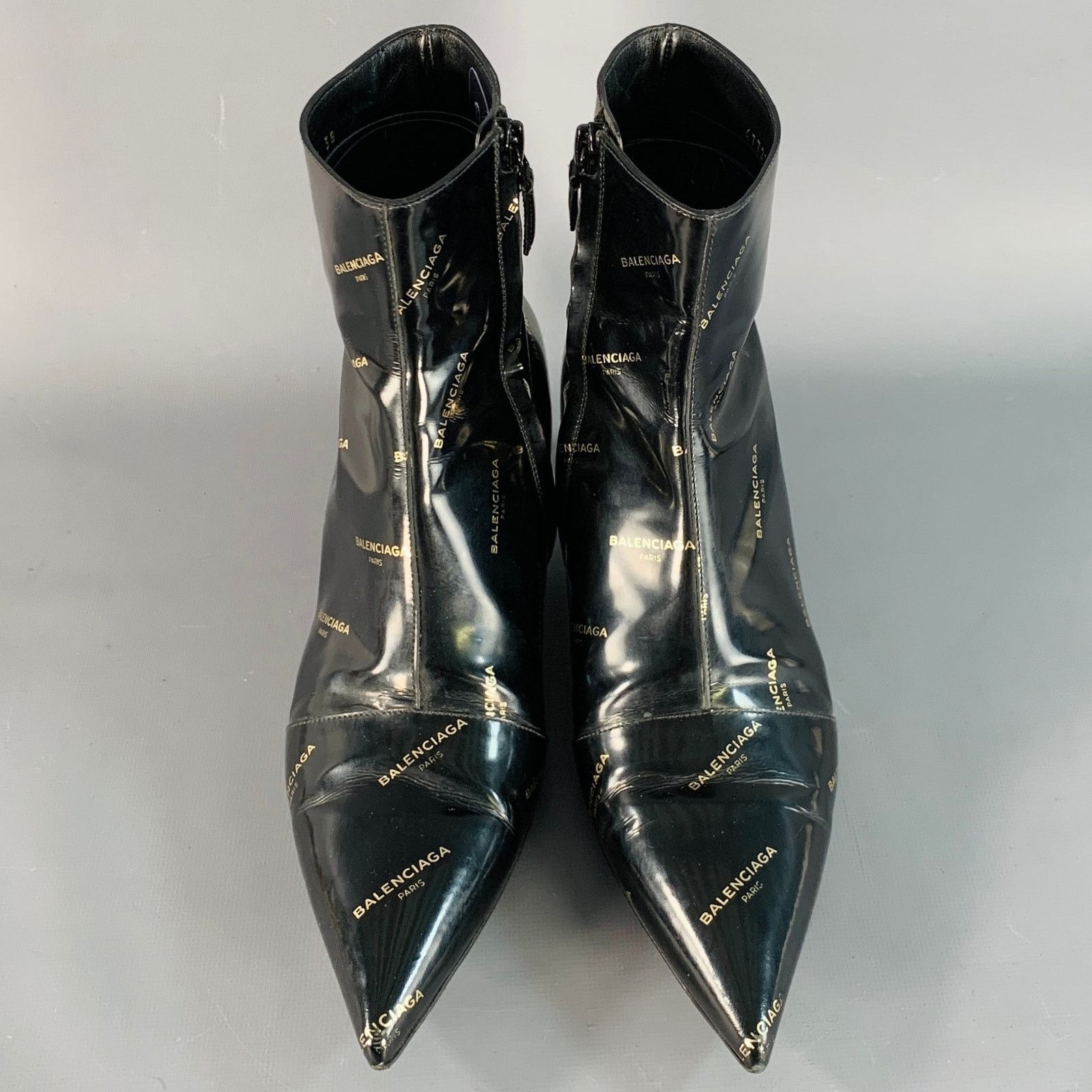 Balenciaga Black Gold Logo Patent Leather Ankle Kitten Heel Boots Size US 8 / IT 38 - 4 Thumbnail
