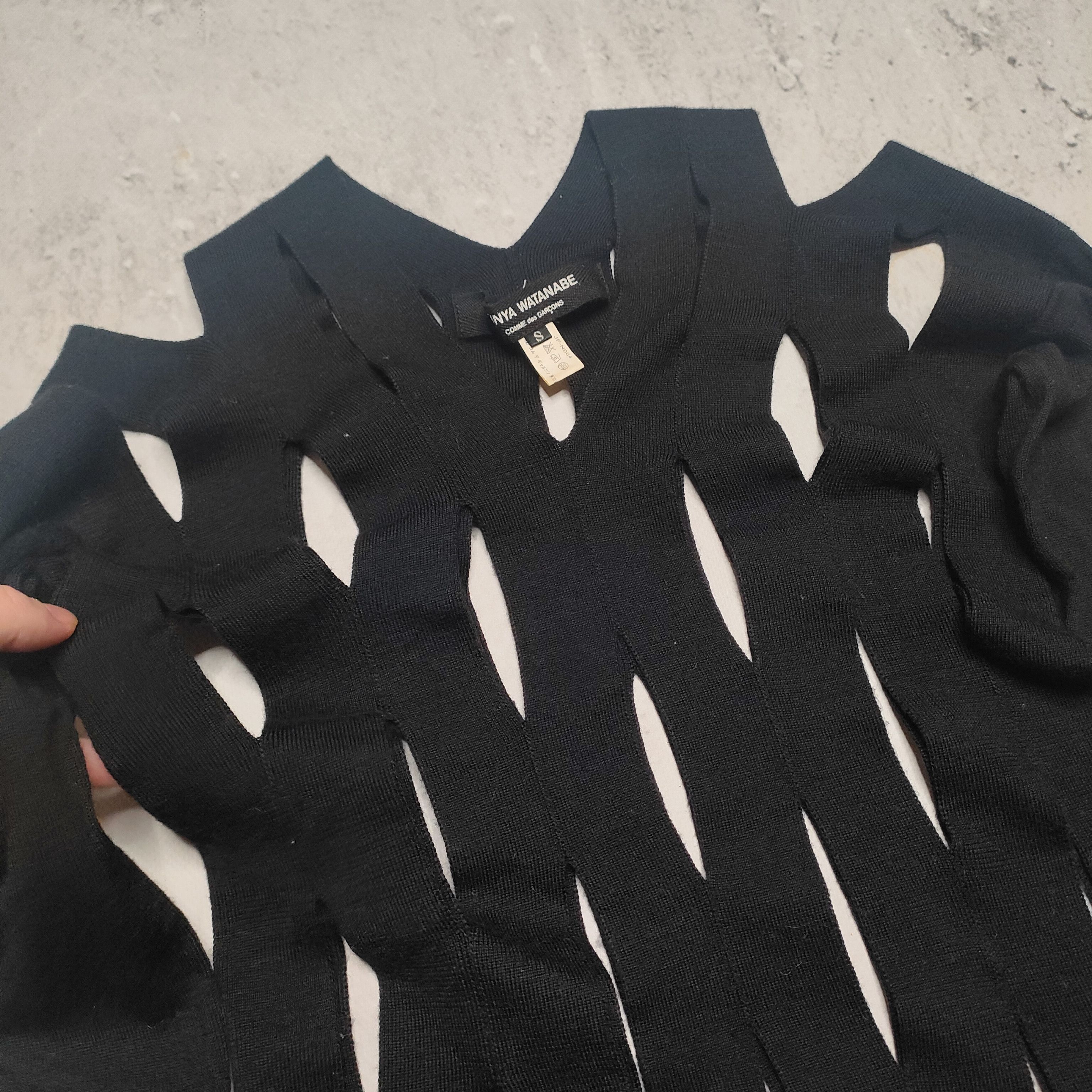 Junya Watanabe Junya watanabe asymetrical holes sweater Size S / US 4 / IT 40 - 3 Thumbnail