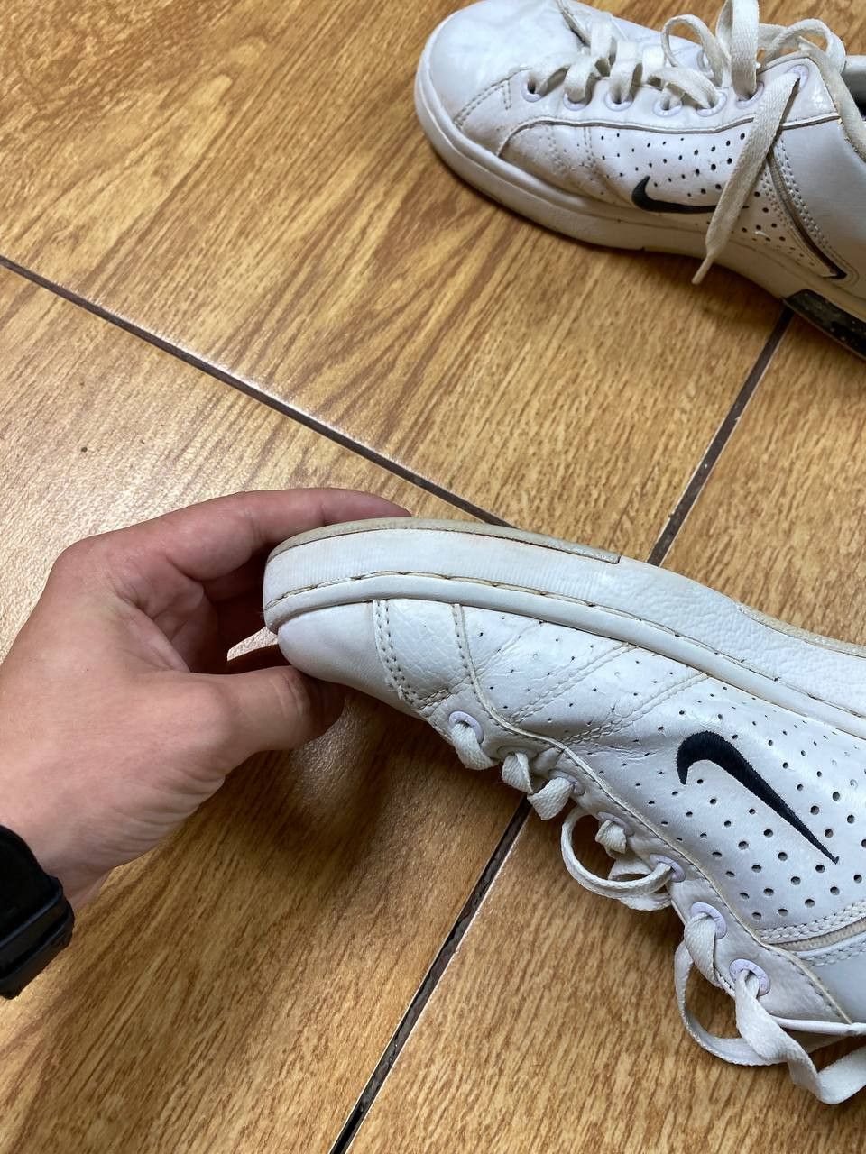 Nike Low-Top Sneakers Nike logo Vintage Streetwear Y2K Size US 8 / EU 41 - 2 Thumbnail