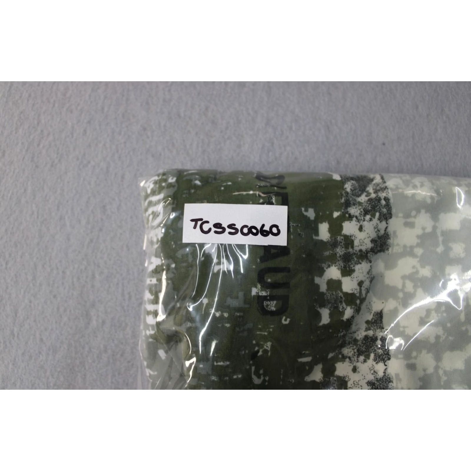 Vintage VINTAGE Marithe François Girbaud Shirt Mens 2XL Digital Camo Button Up Polyester Pocket Size US XXL / EU 58 / 5 - 8 Thumbnail