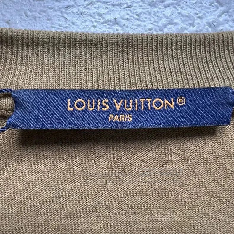 Louis Vuitton Louis Vuitton Rope Knot Embroidered Logo Tee. Size US XXL / EU 58 / 5 - 3 Thumbnail