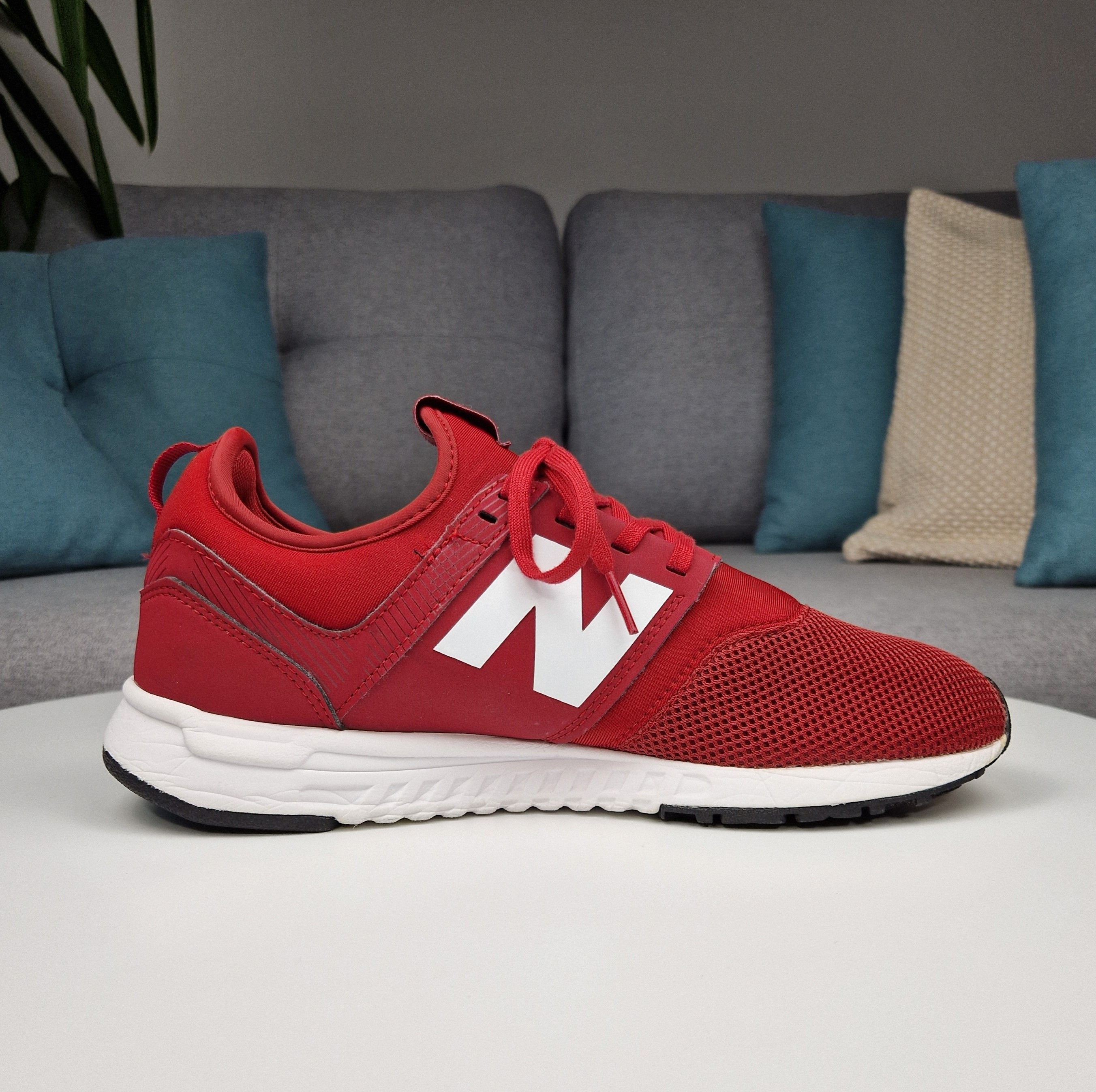 New Balance New Balance 247 Liverpool mens sneakers Champions League Size US 8 / EU 41 - 5 Thumbnail