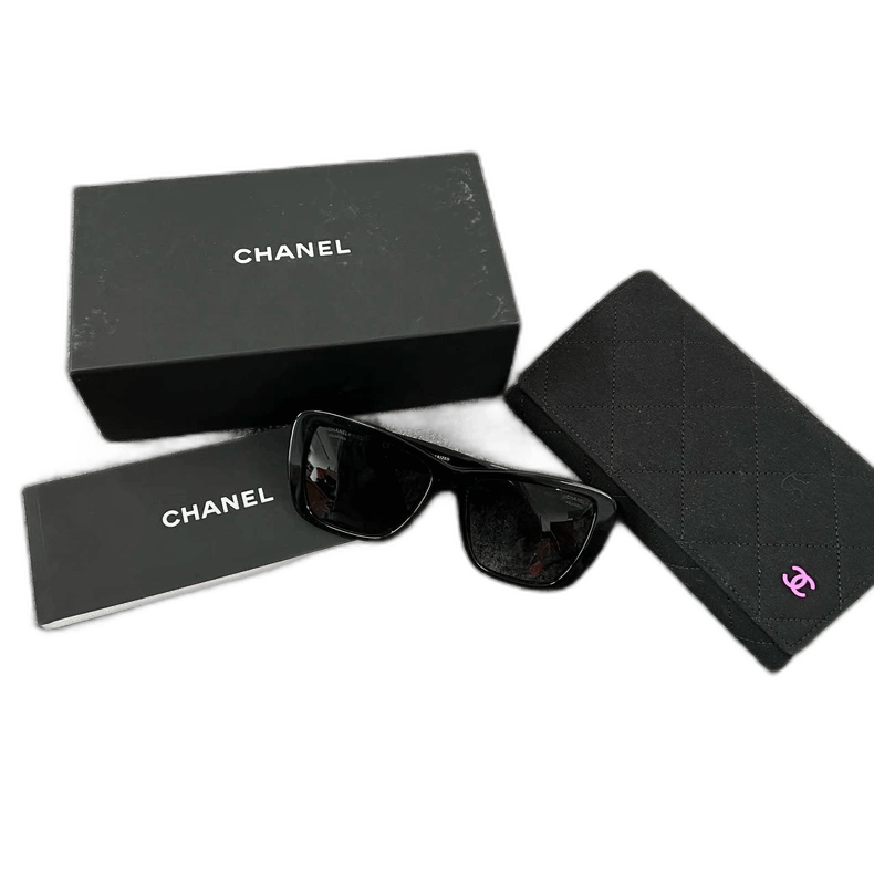Chanel chanel colorful logo sunglasses with accessories Size ONE SIZE - 1 Thumbnail