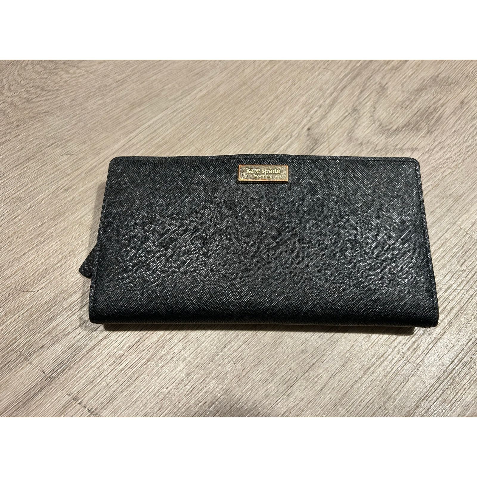Kate Spade Kate Spade Laurel Way Stacy Clutch Leather Wallet, MP $119 Size ONE SIZE - 1 Thumbnail