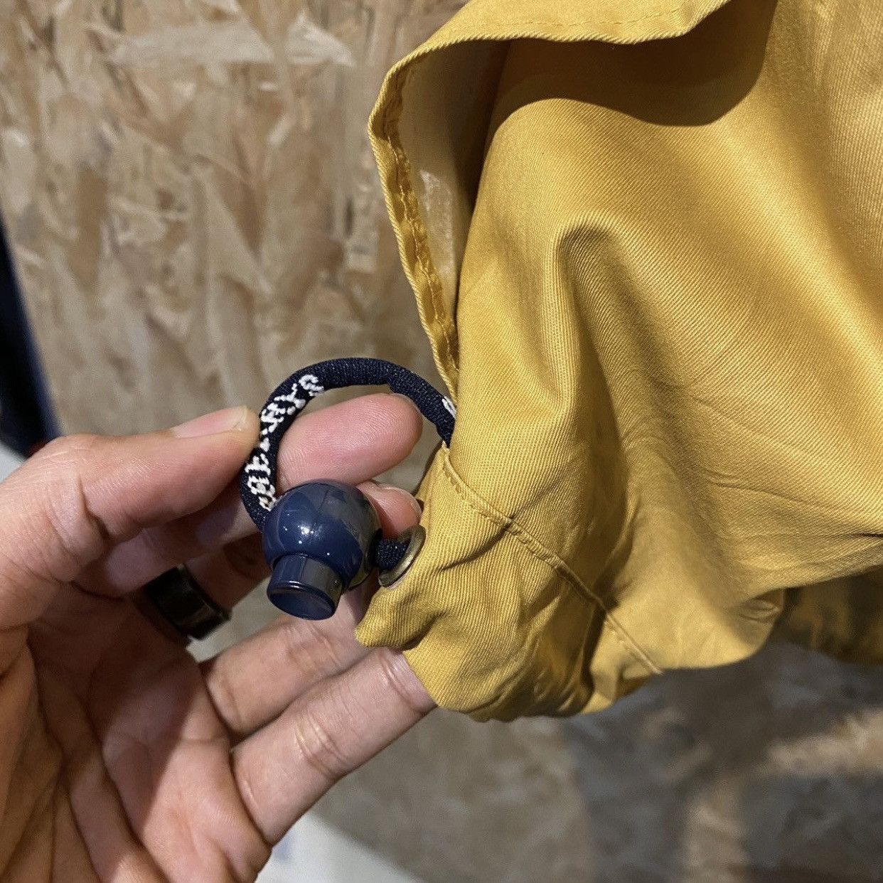 Burberry × Vintage 90s Burberrys’ Prorsum Gold Inside Spell Light Jackets Size US XL / EU 56 / 4 - 13 Thumbnail