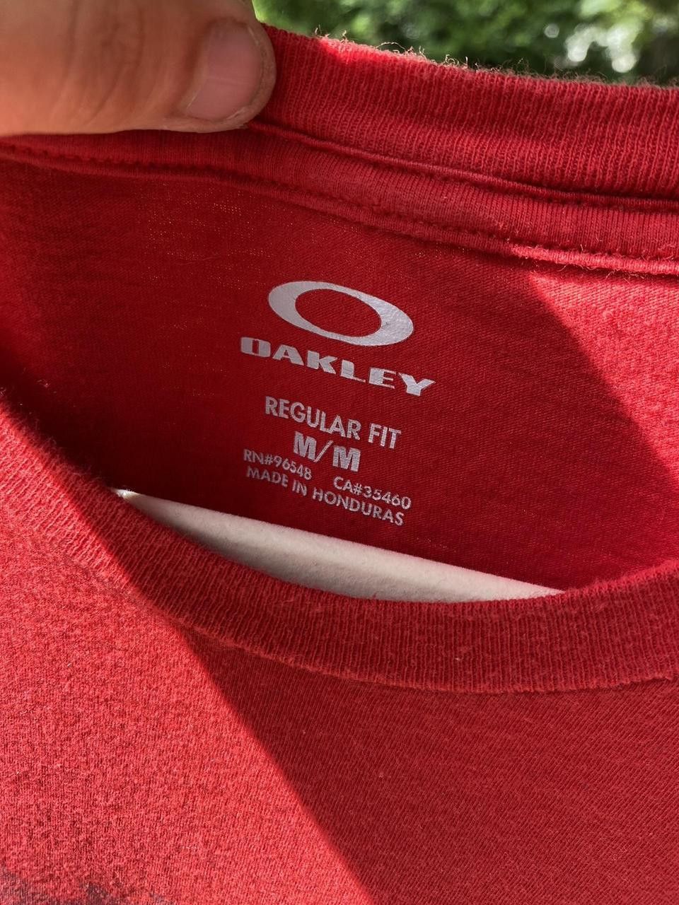 Oakley Red Oakley Software Skull & Crossbones Graphic Shirt Medium Size US M / EU 48-50 / 2 - 6 Thumbnail