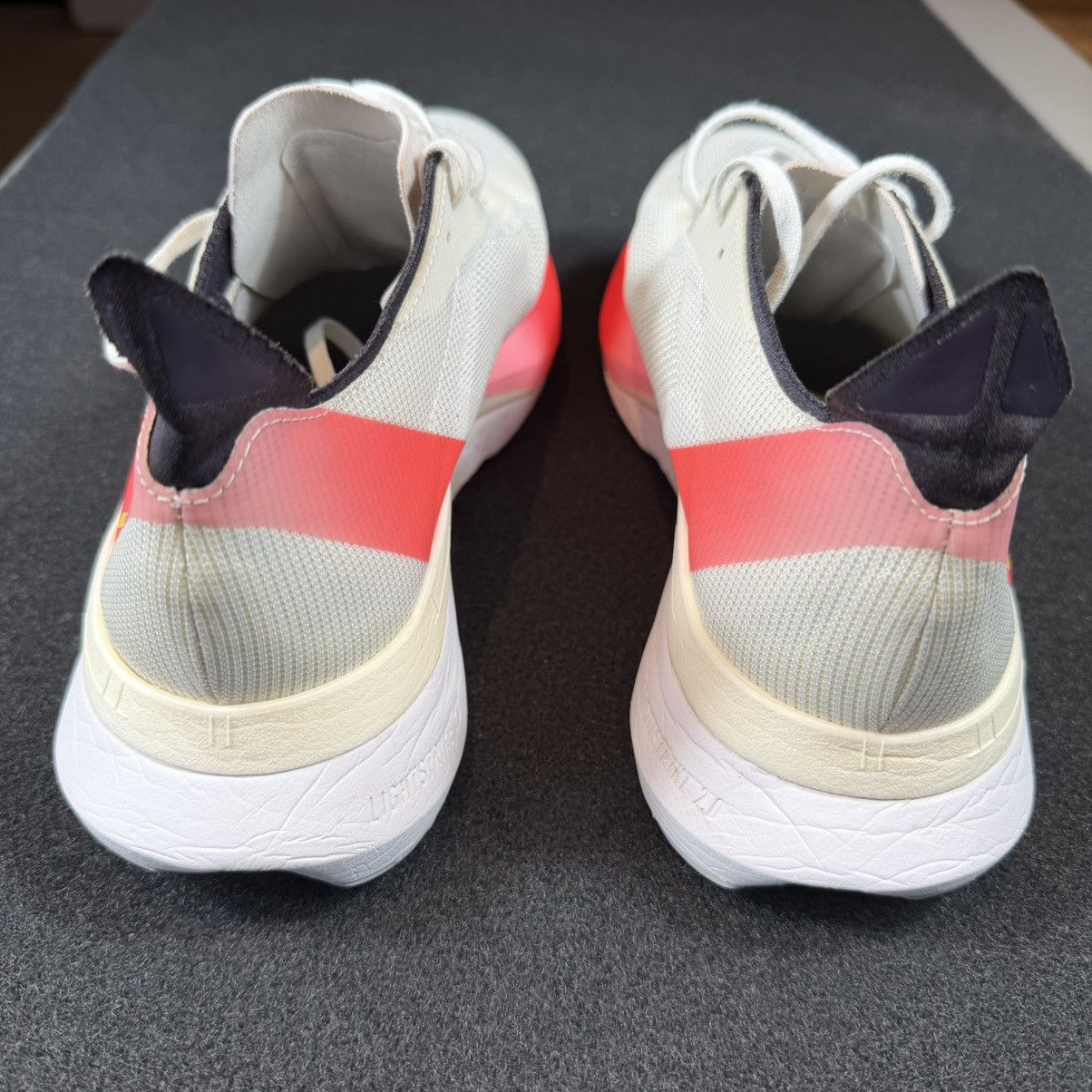Adidas RARE SAMPLE Adidas Adizero Boston 12 (White/Red) Size US 9 / EU 42 - 6 Thumbnail