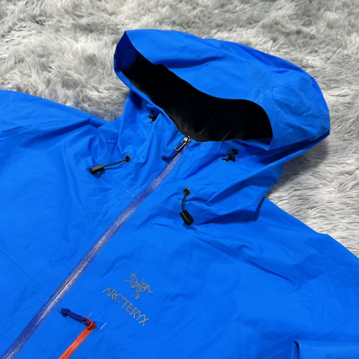 Arc'teryx Arc'teryx GORE-TEX Paclite Shell | Size XL | Blue | Like New Size US XL / EU 56 / 4 - 4 Thumbnail