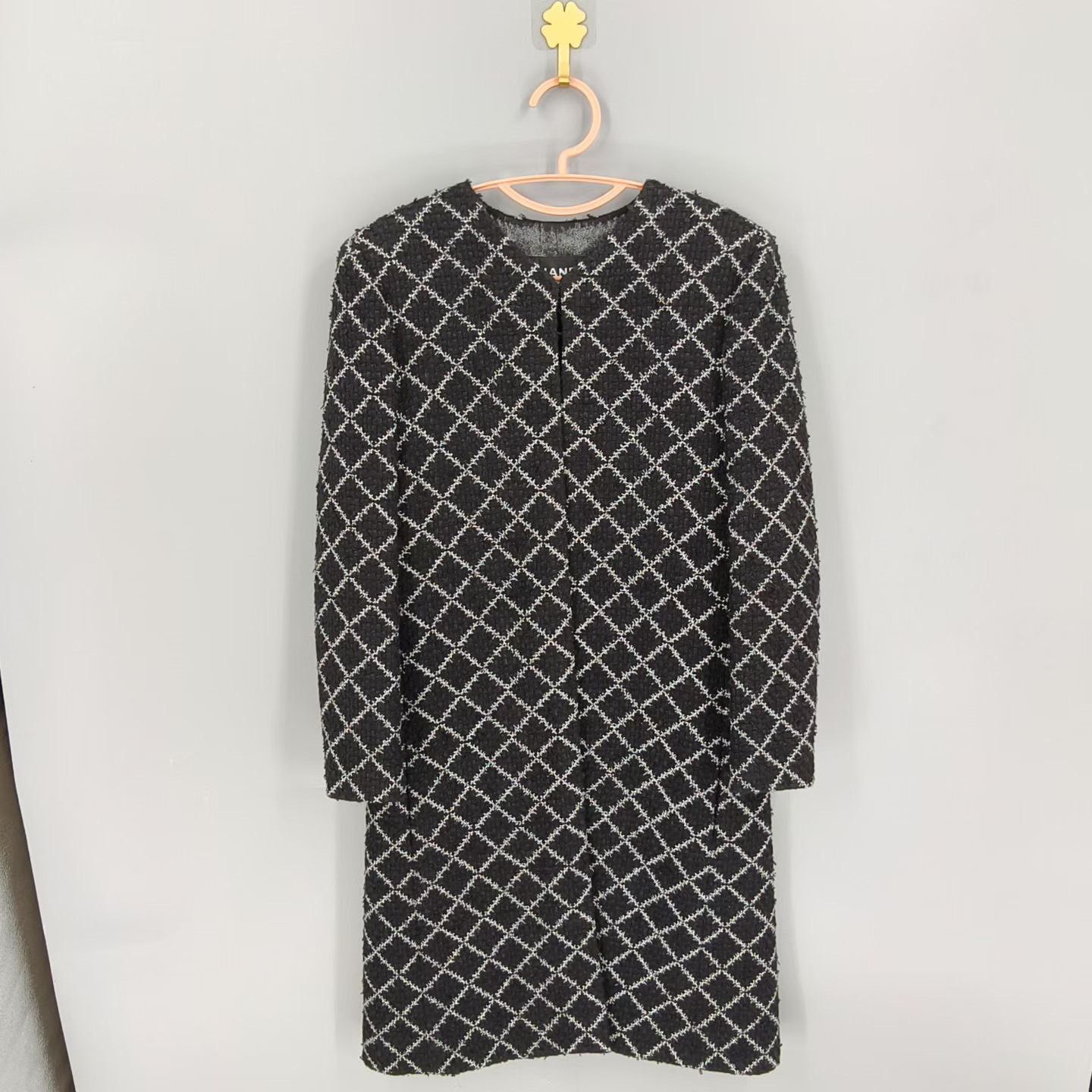 Chanel Chanel Long Black Coat XS Women Size XS / US 0-2 / IT 36-38 - 1 Thumbnail
