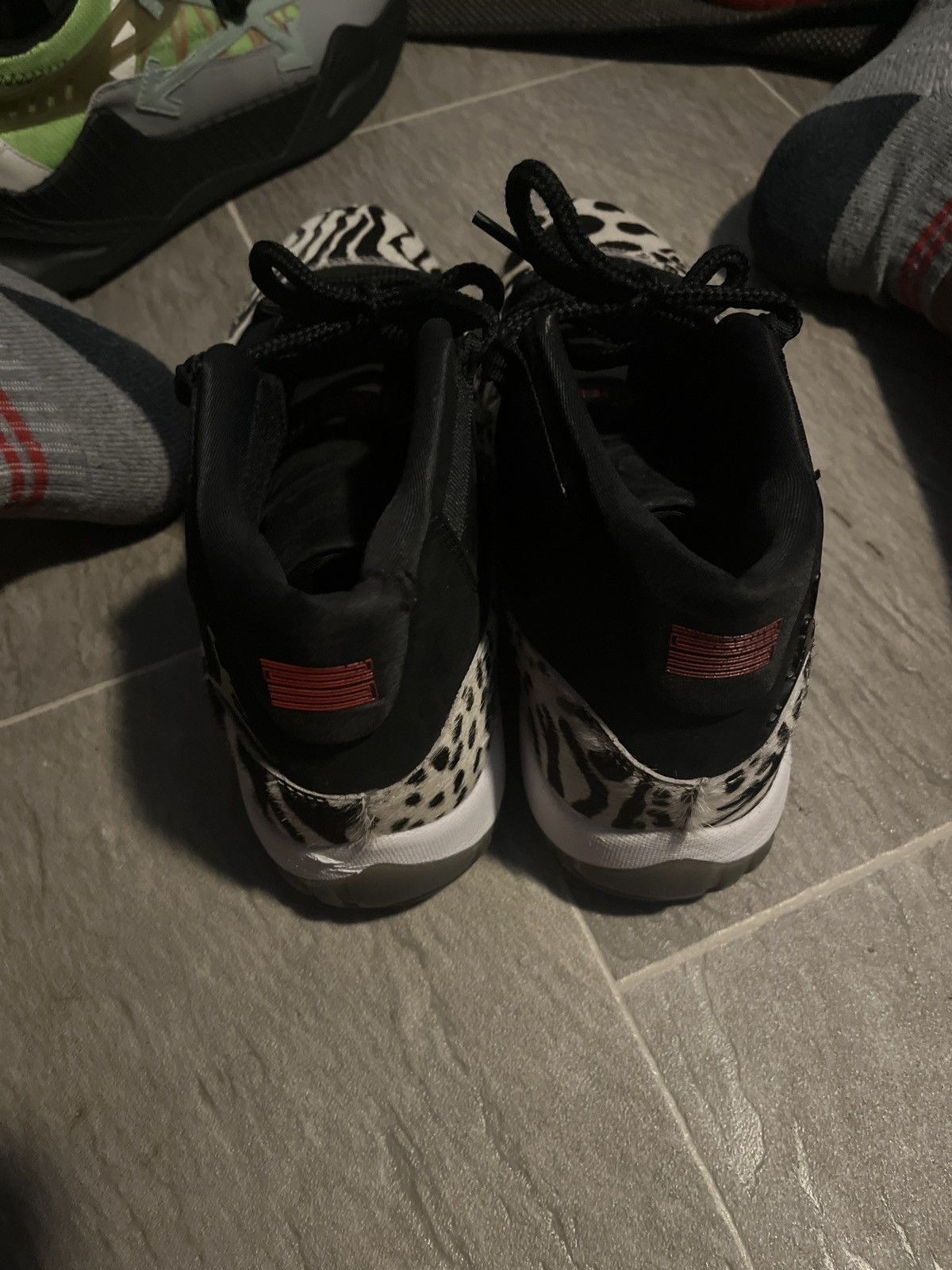 Nike Air jordan 11s Size US 11 / EU 44 - 4 Thumbnail
