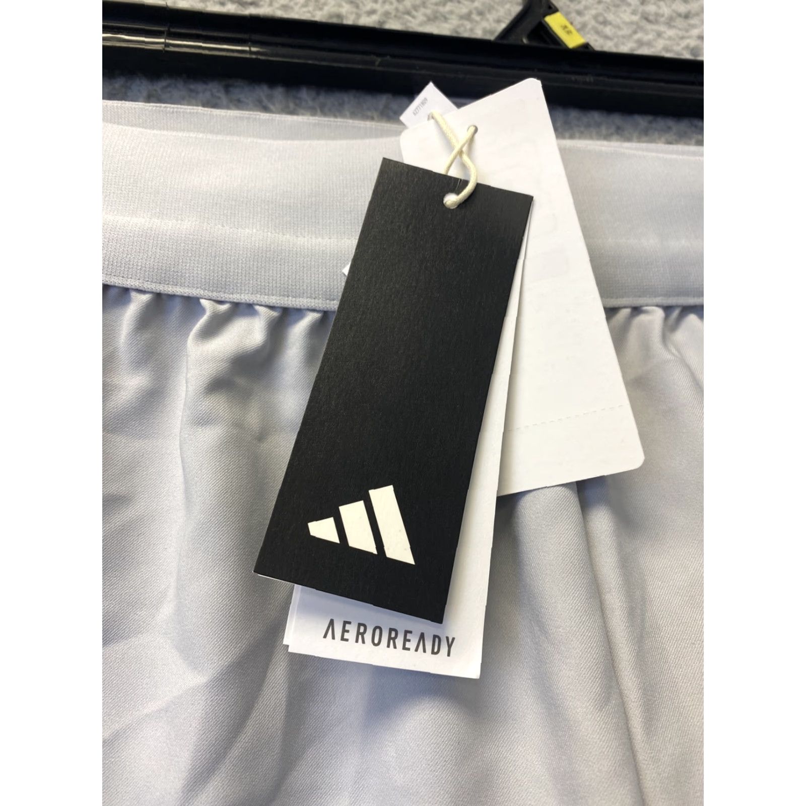 Adidas VINTAGE Adidas Women's Athletic Shorts Soccer Gym Running Small Gray Activewear Size 28" / US 6 / IT 42 - 4 Thumbnail