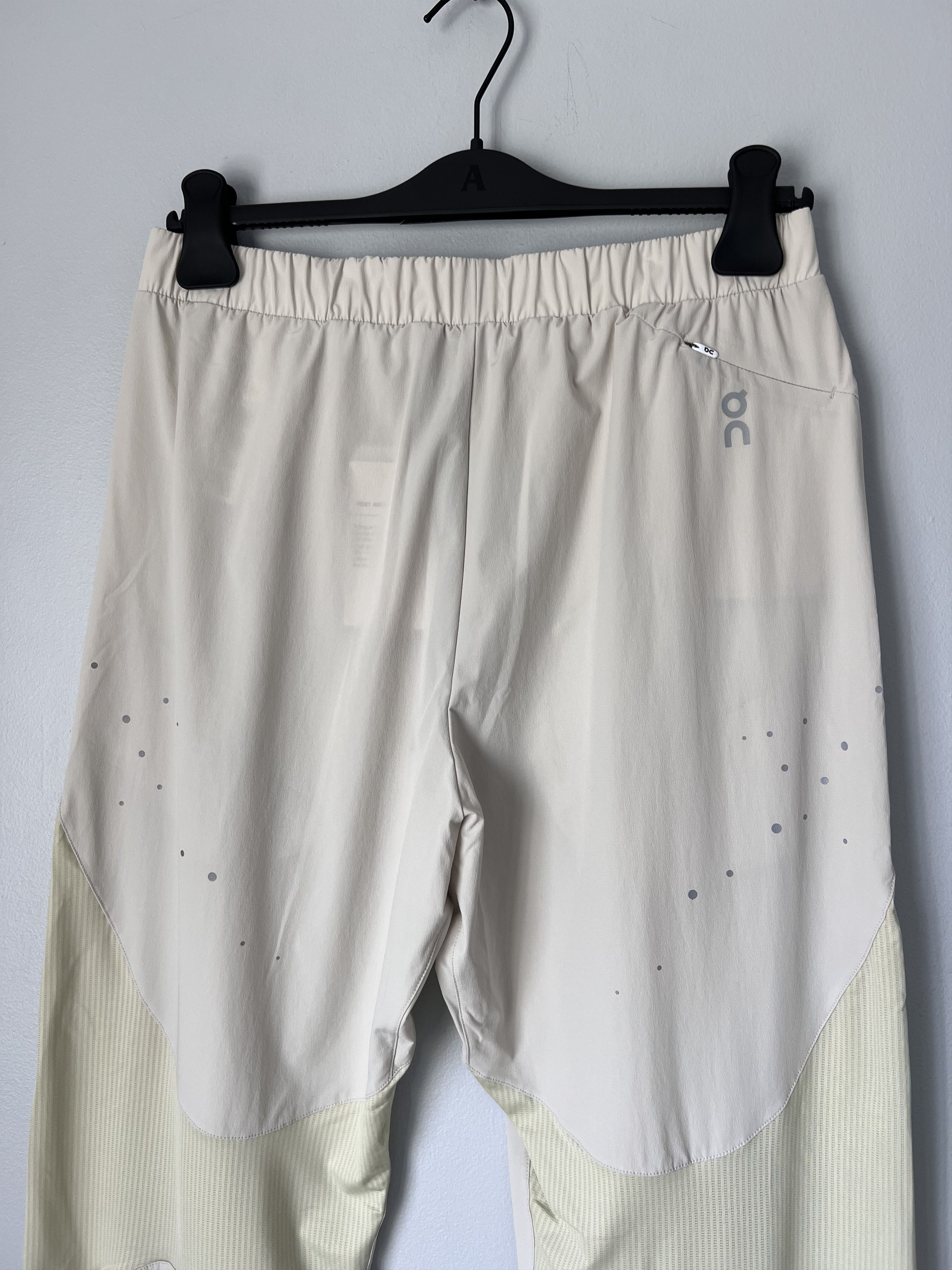 On × POST ARCHIVE FACTION (PAF) ON Post Archive Faction Running Pants in Moondust Chalk Size US 30 / EU 46 - 5 Thumbnail