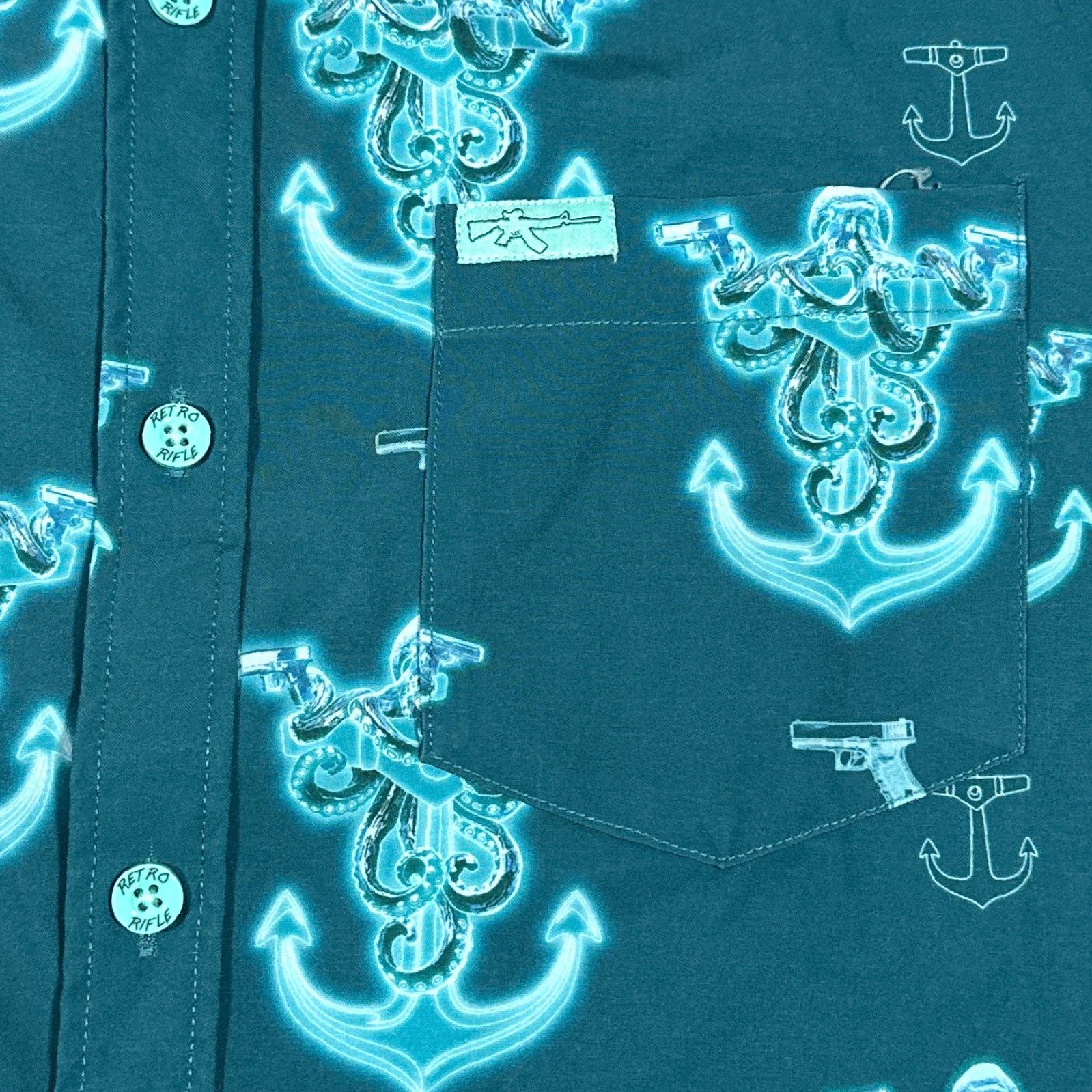 Etro Retro Rifle Button Up Shirt Mens M Green Navy Graphic Print Hawaiian Octopus Army Beach Military 90s? Size US M / EU 48-50 / 2 - 5 Thumbnail